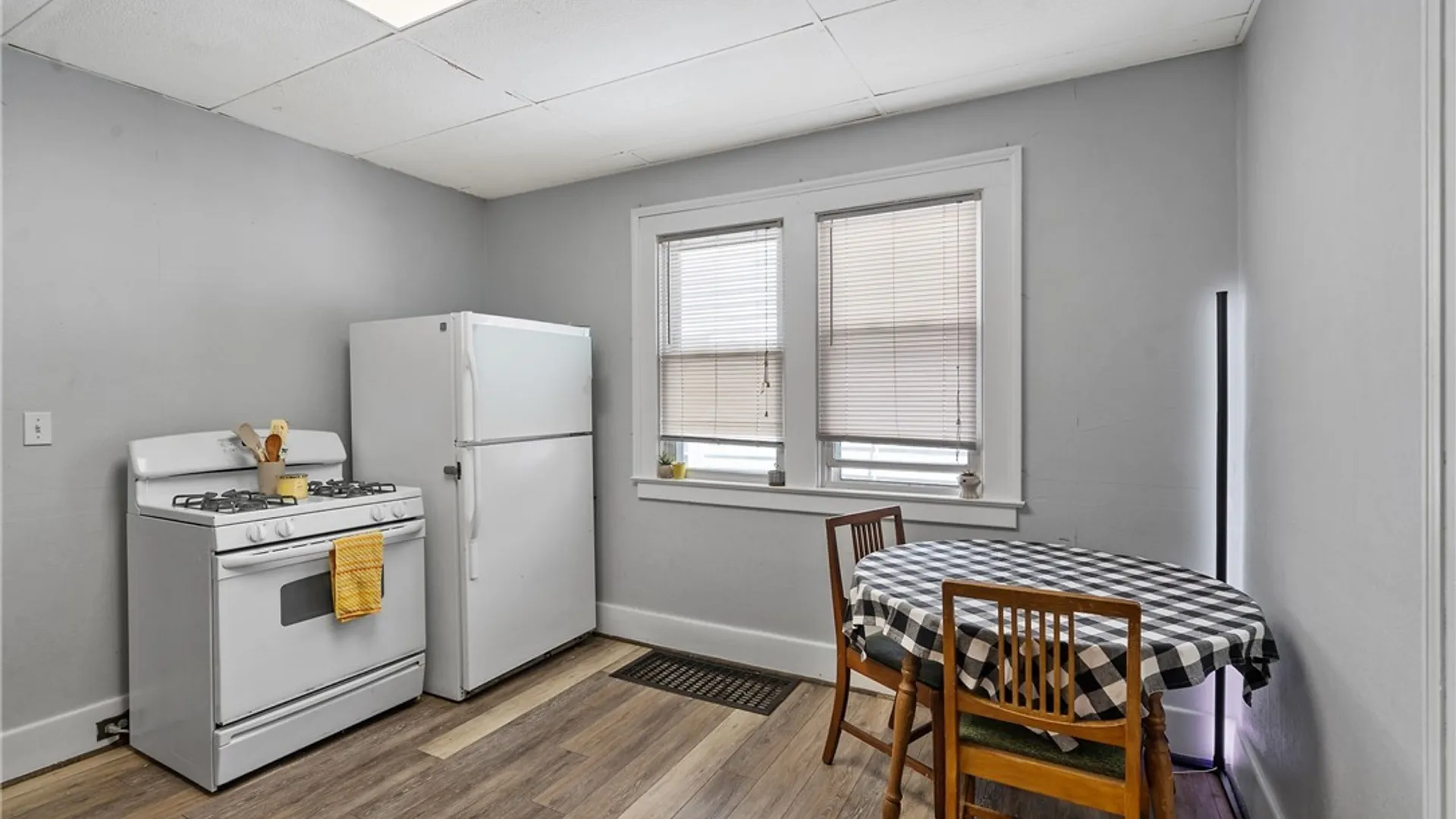 Property at 309 Bryant Avenue, Syracuse, NY 13204 12