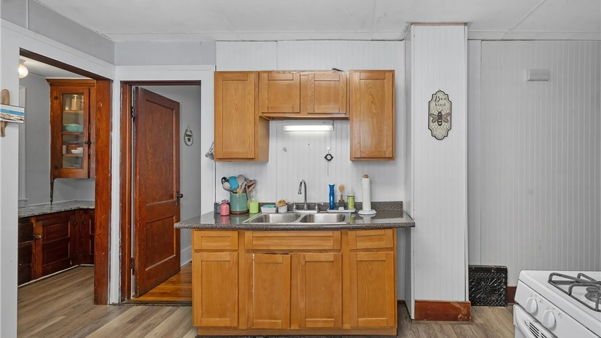 Property at 309 Bryant Avenue, Syracuse, NY 13204 13