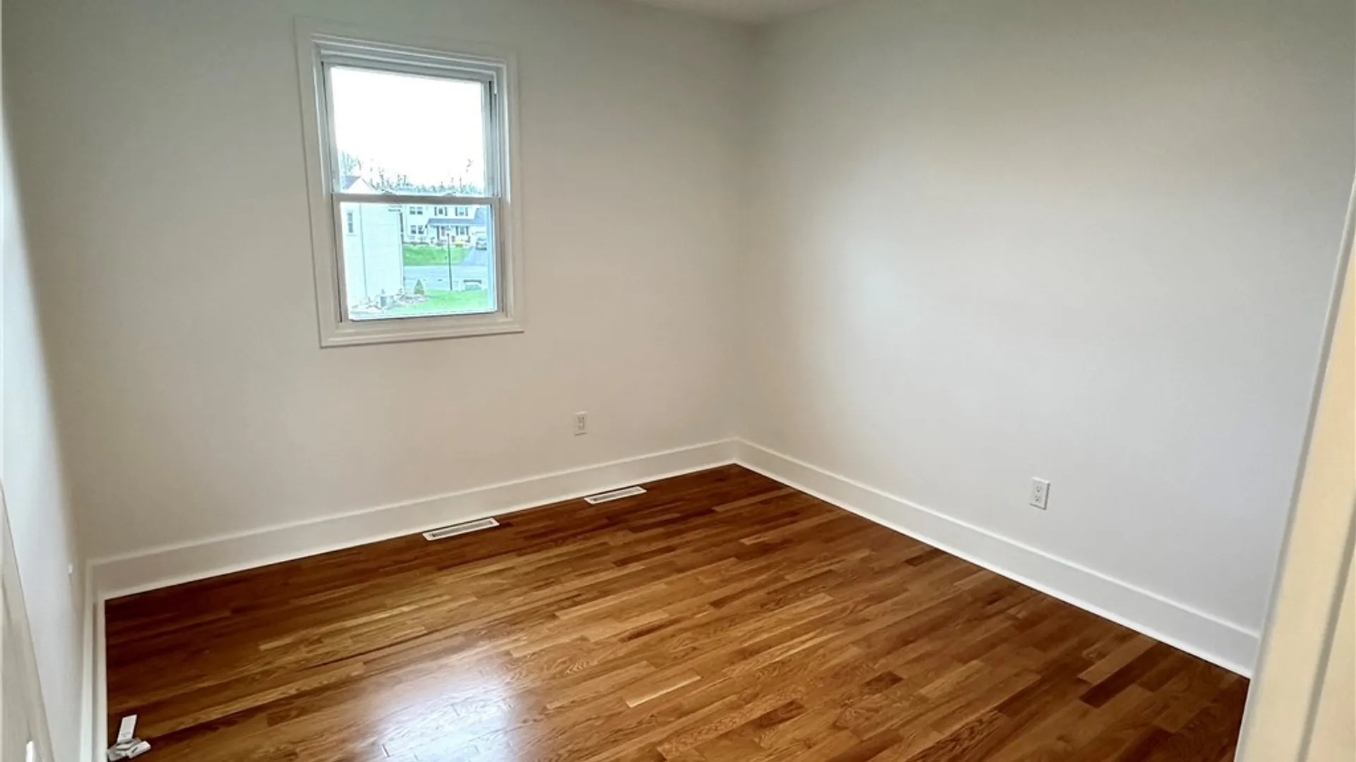 Property at 8662 Bayview Drive, Cicero, NY 13039 18