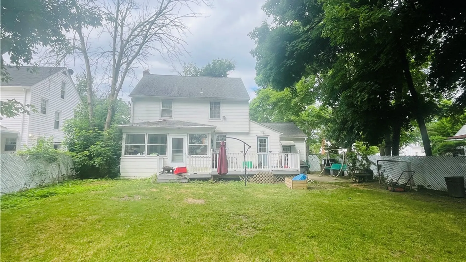 Property at 717 Pasadena Avenue, Niagara Falls, NY 14304 10