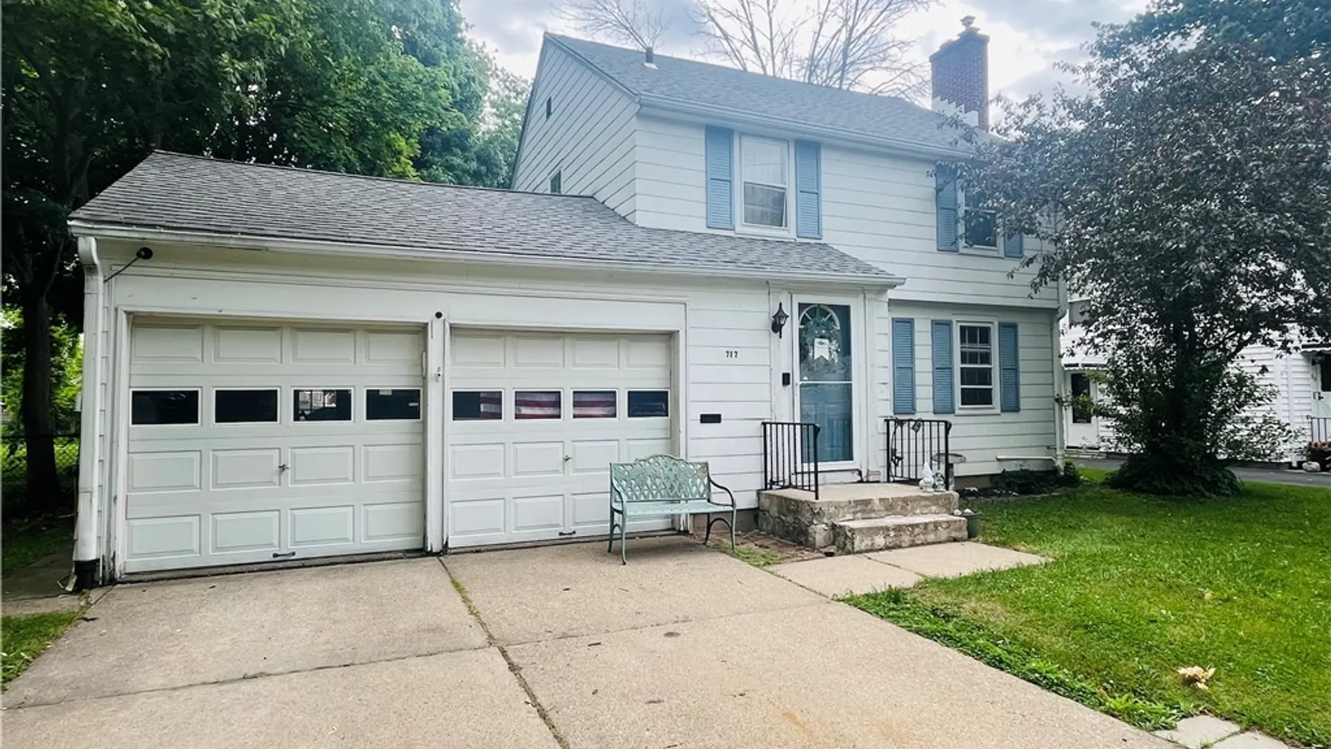 Property at 717 Pasadena Avenue, Niagara Falls, NY 14304 5