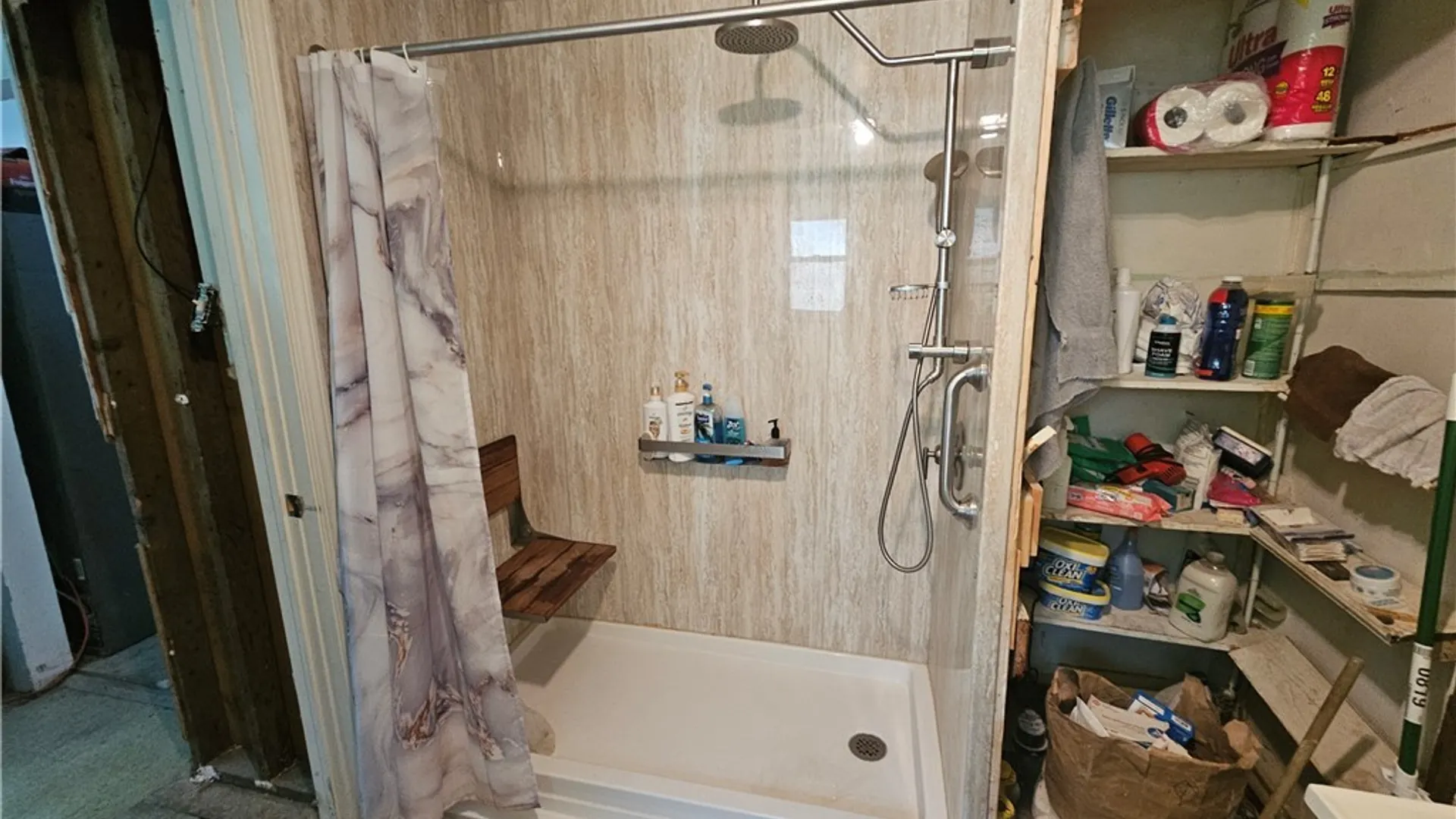 Property at 4532 Pomeroy Avenue, Niagara, NY 14305 2