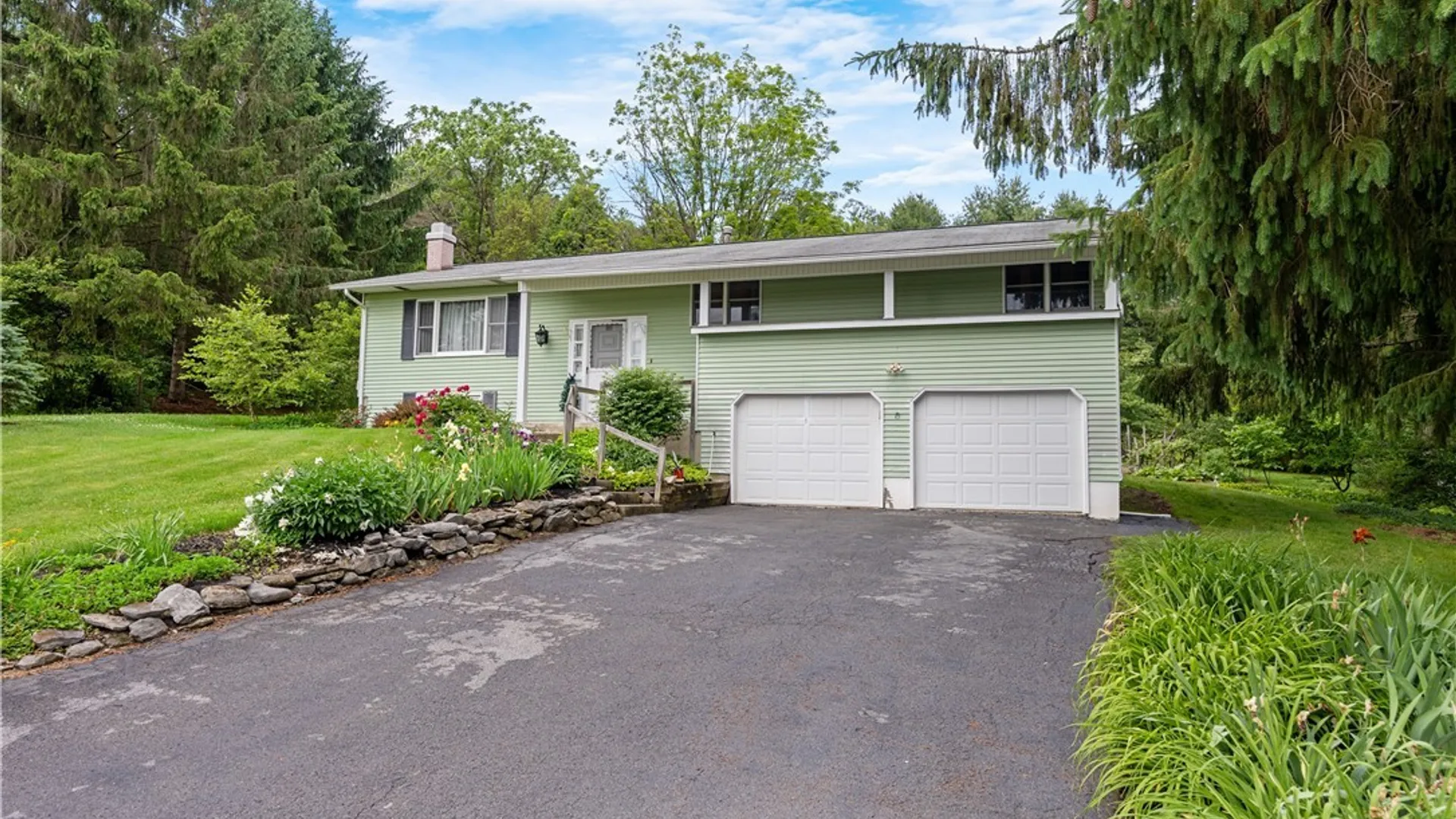 Property at 3991 Foothill, Onondaga, NY 13215 2