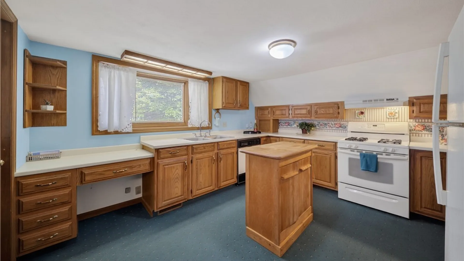Property at 282 W Fifth Street, Oswego, NY 13126 11
