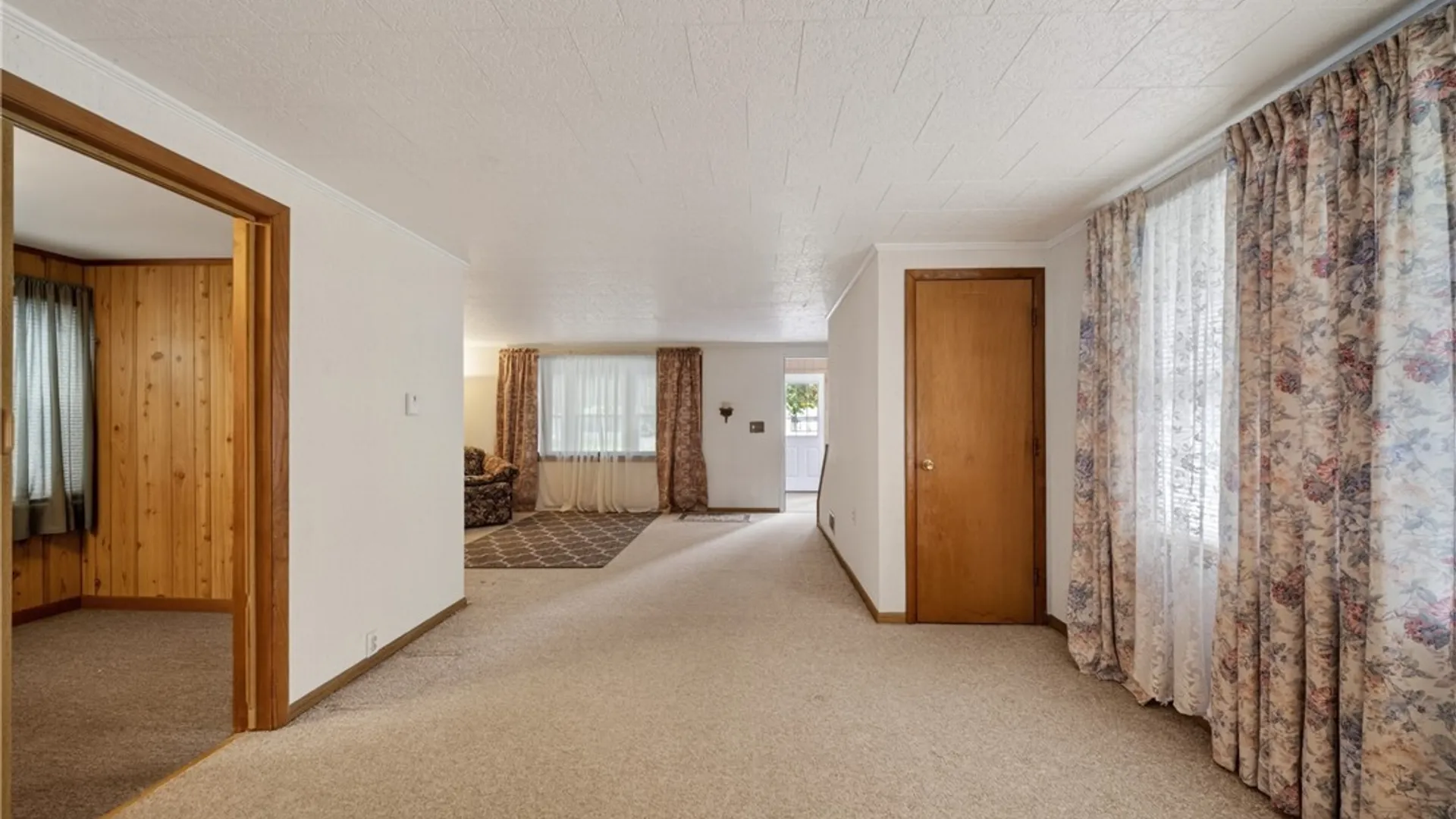 Property at 282 W Fifth Street, Oswego, NY 13126 15
