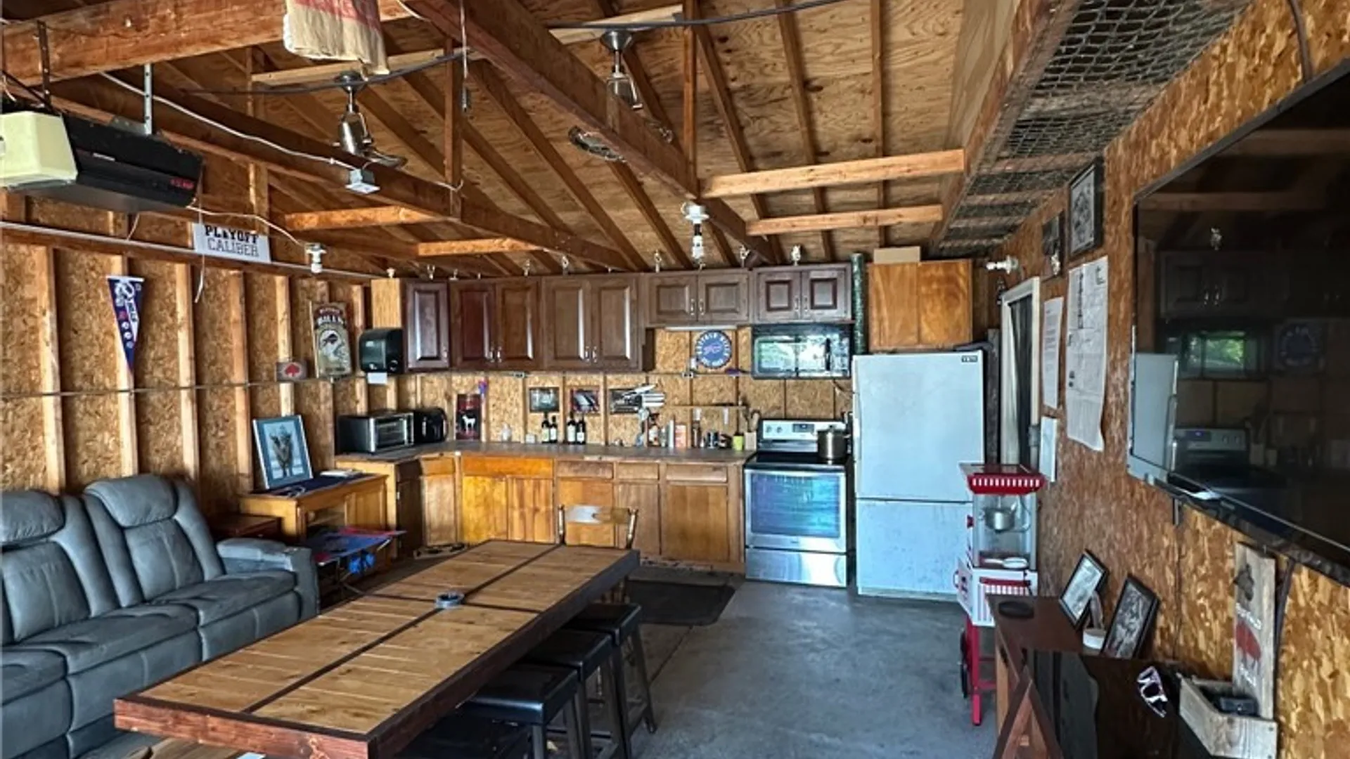 Property at 751 Moore Avenue, Tonawanda, NY 14223 25
