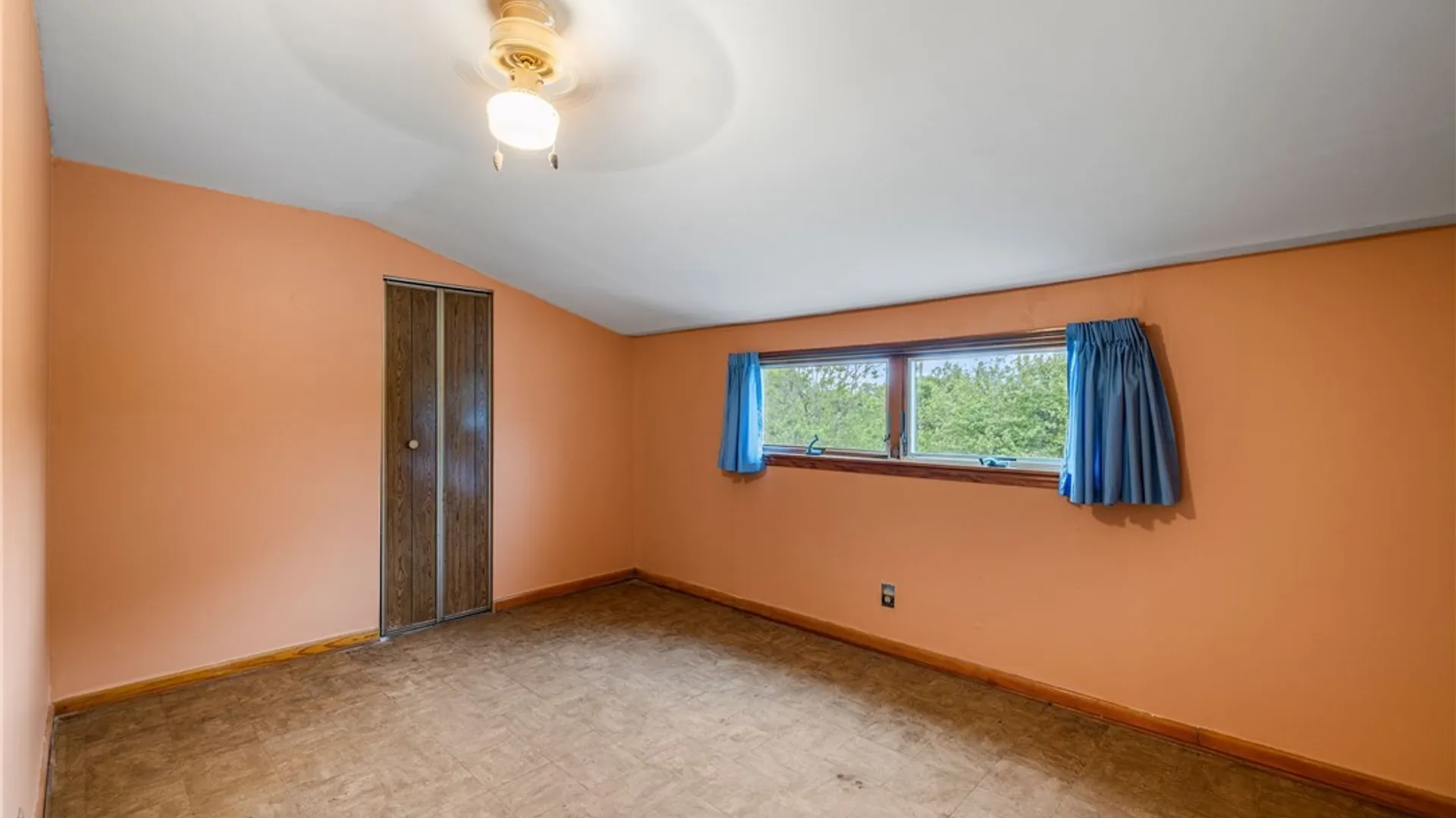 Property at 6 Nokomis Parkway, Cheektowaga, NY 14225 19