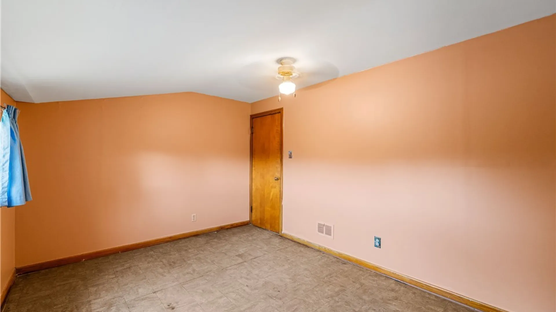 Property at 6 Nokomis Parkway, Cheektowaga, NY 14225 20