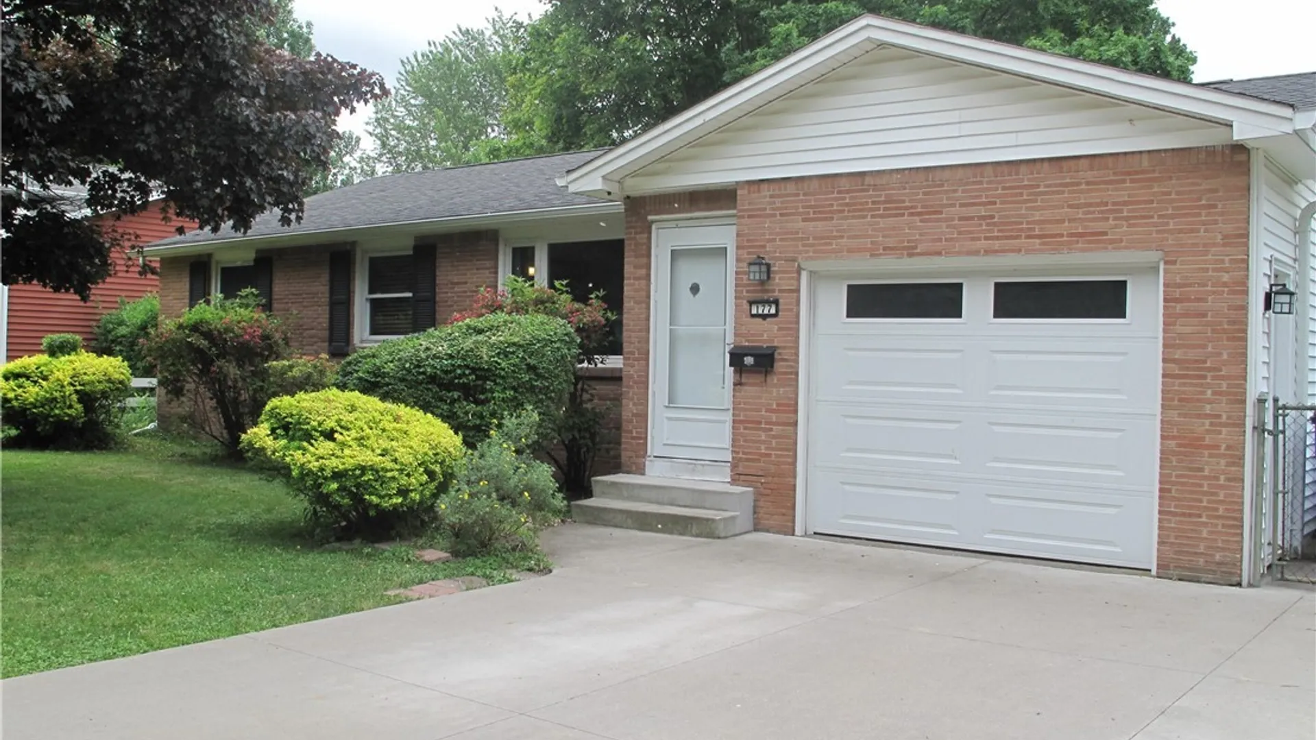 Property at 177 Bucyrus Drive, Amherst, NY 14228 3