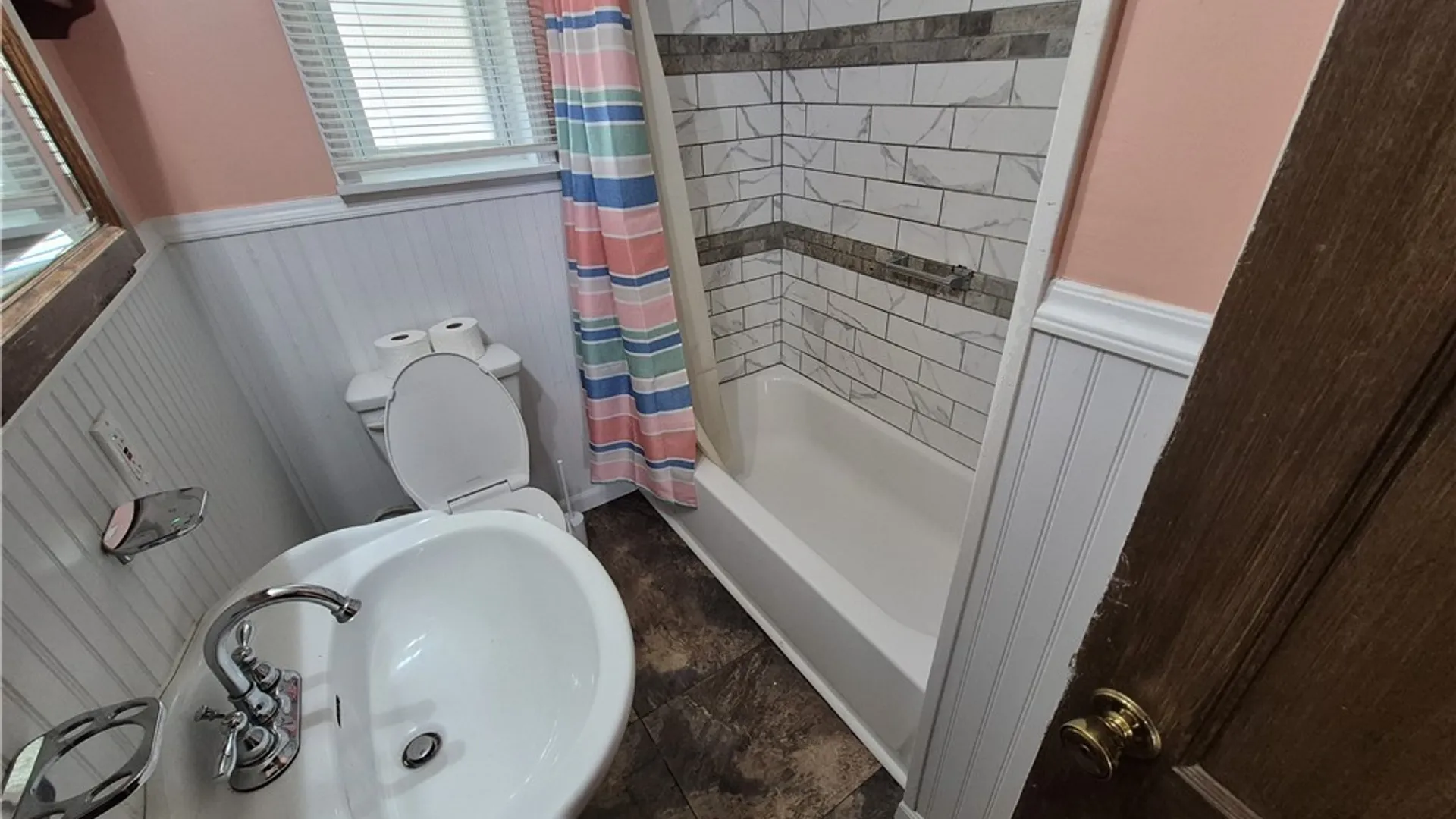 Property at 71 4th Avenue, Lancaster, NY 14086 16