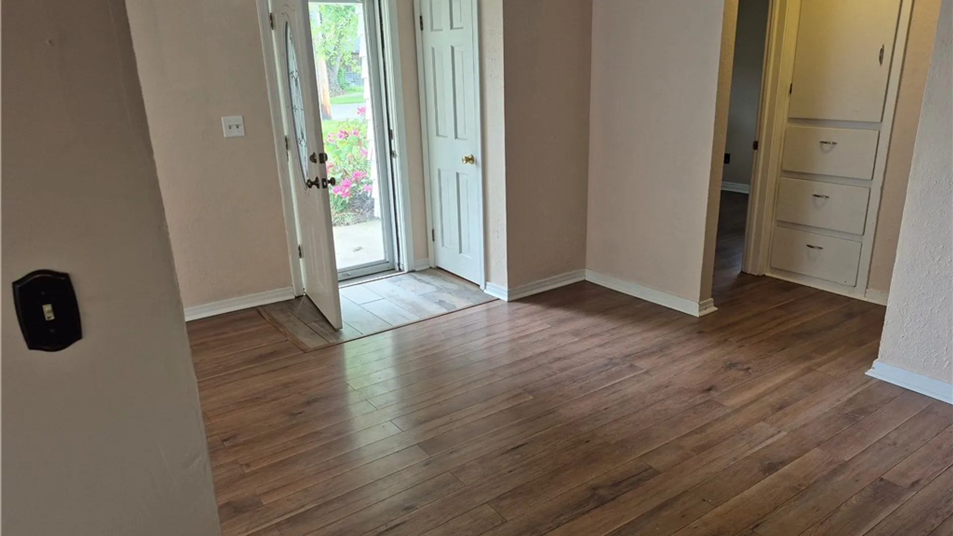 Property at 71 4th Avenue, Lancaster, NY 14086 23