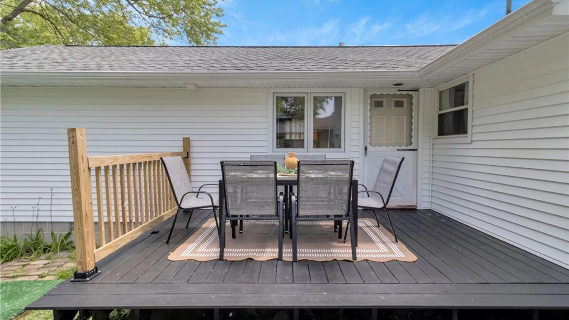Property at 10 Laurelton Drive, West Seneca, NY 14224 42