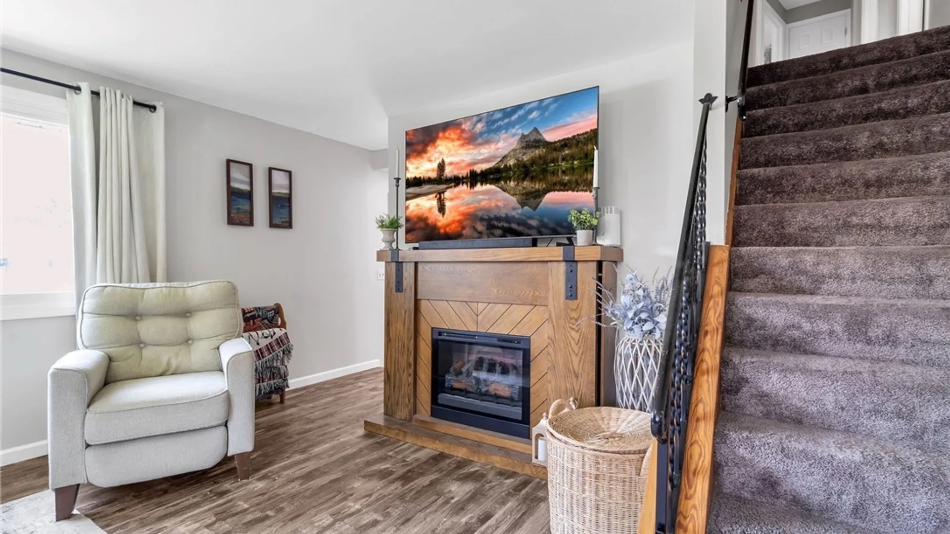 Property at 10 Laurelton Drive, West Seneca, NY 14224 6