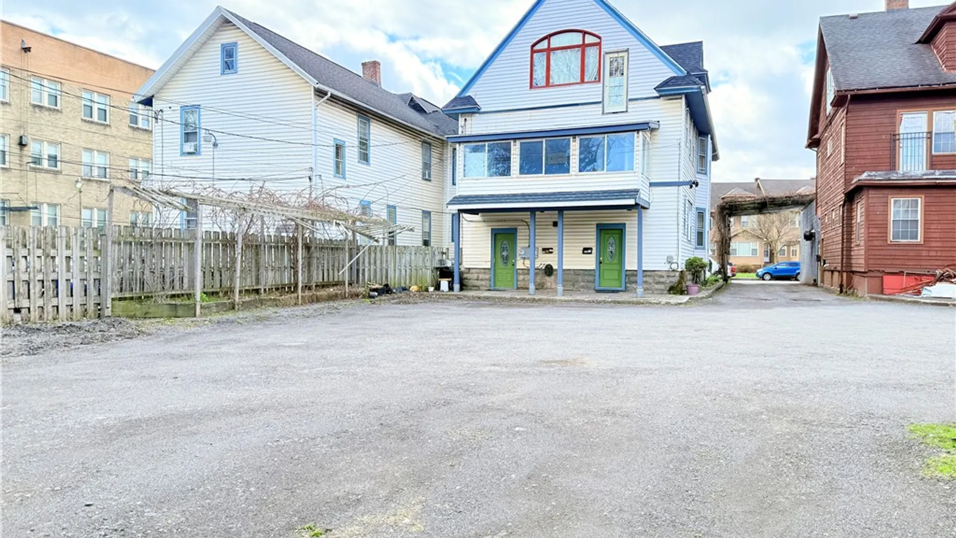 Property at 948 Monroe Avenue, Rochester, NY 14607 3