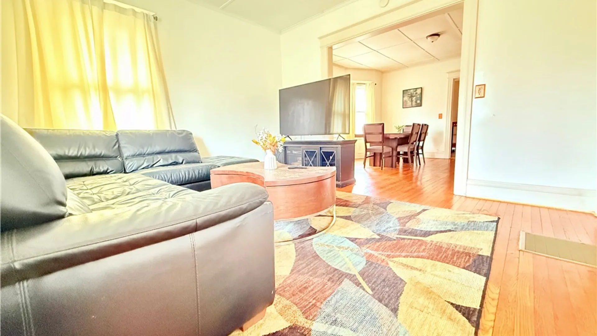 Property at 948 Monroe Avenue, Rochester, NY 14607 6