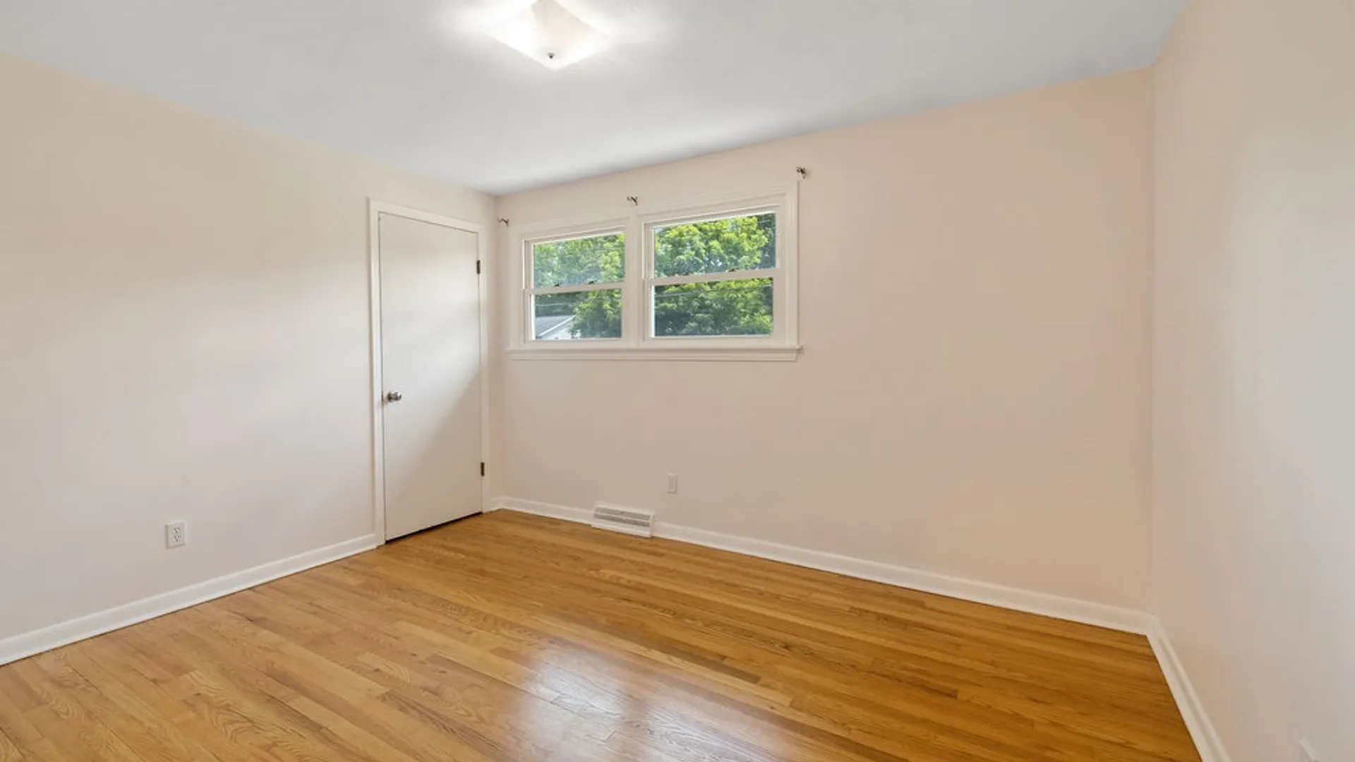 Property at 171 Brookside Lane, Manlius, NY 13066 11