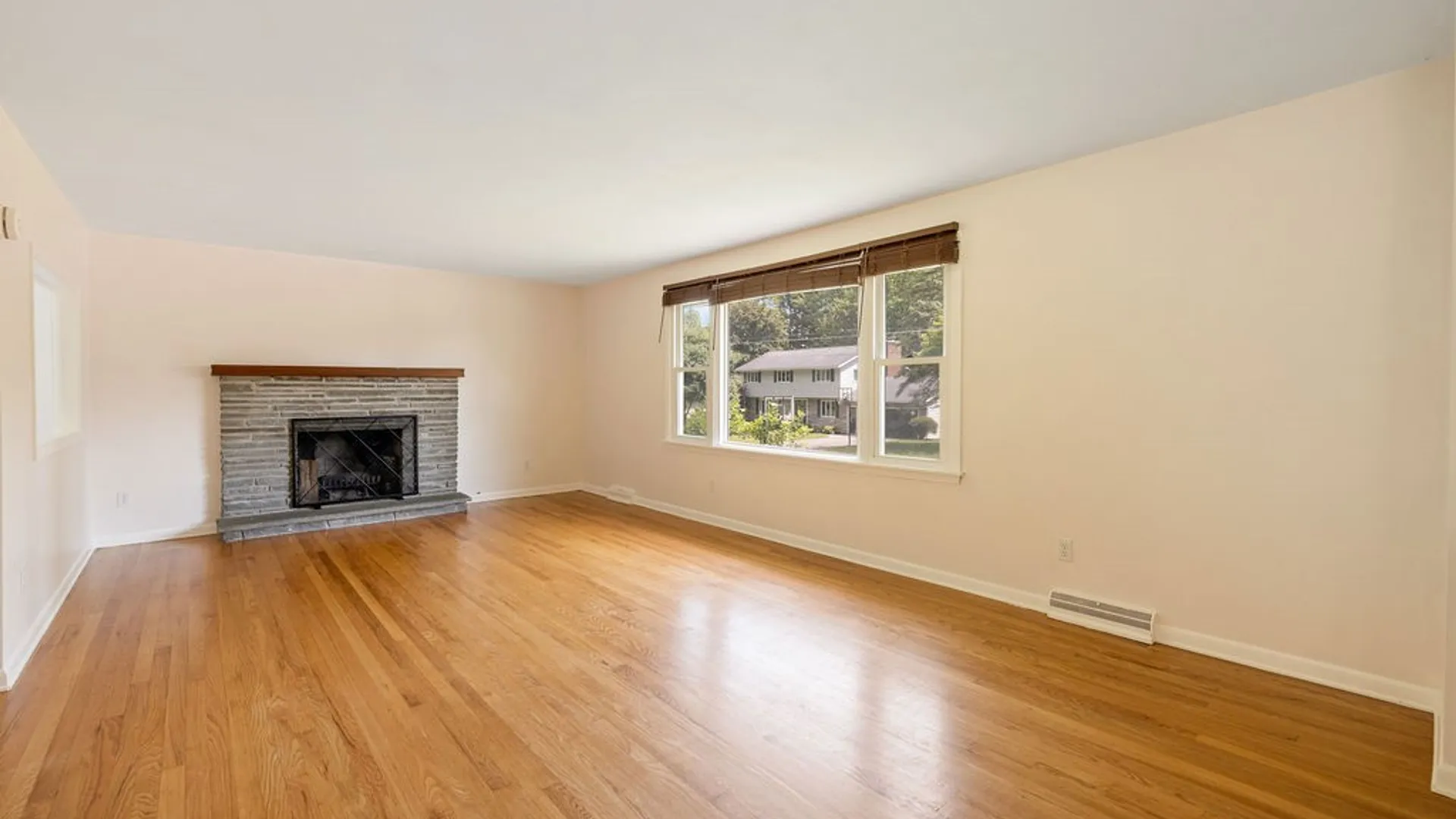 Property at 171 Brookside Lane, Manlius, NY 13066 19
