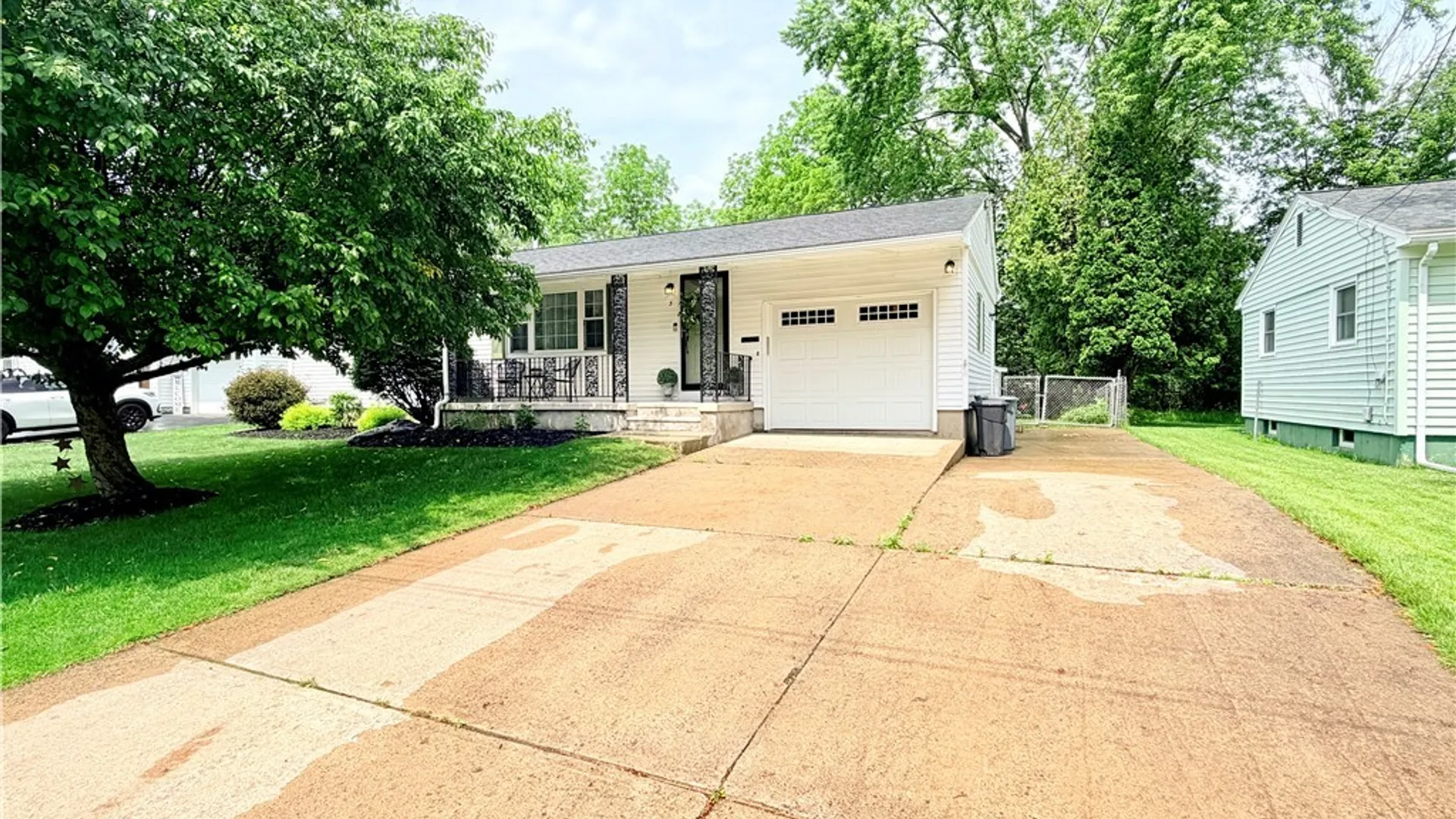 Property at 3 Perimeter Road, Whitestown, NY 13492 4