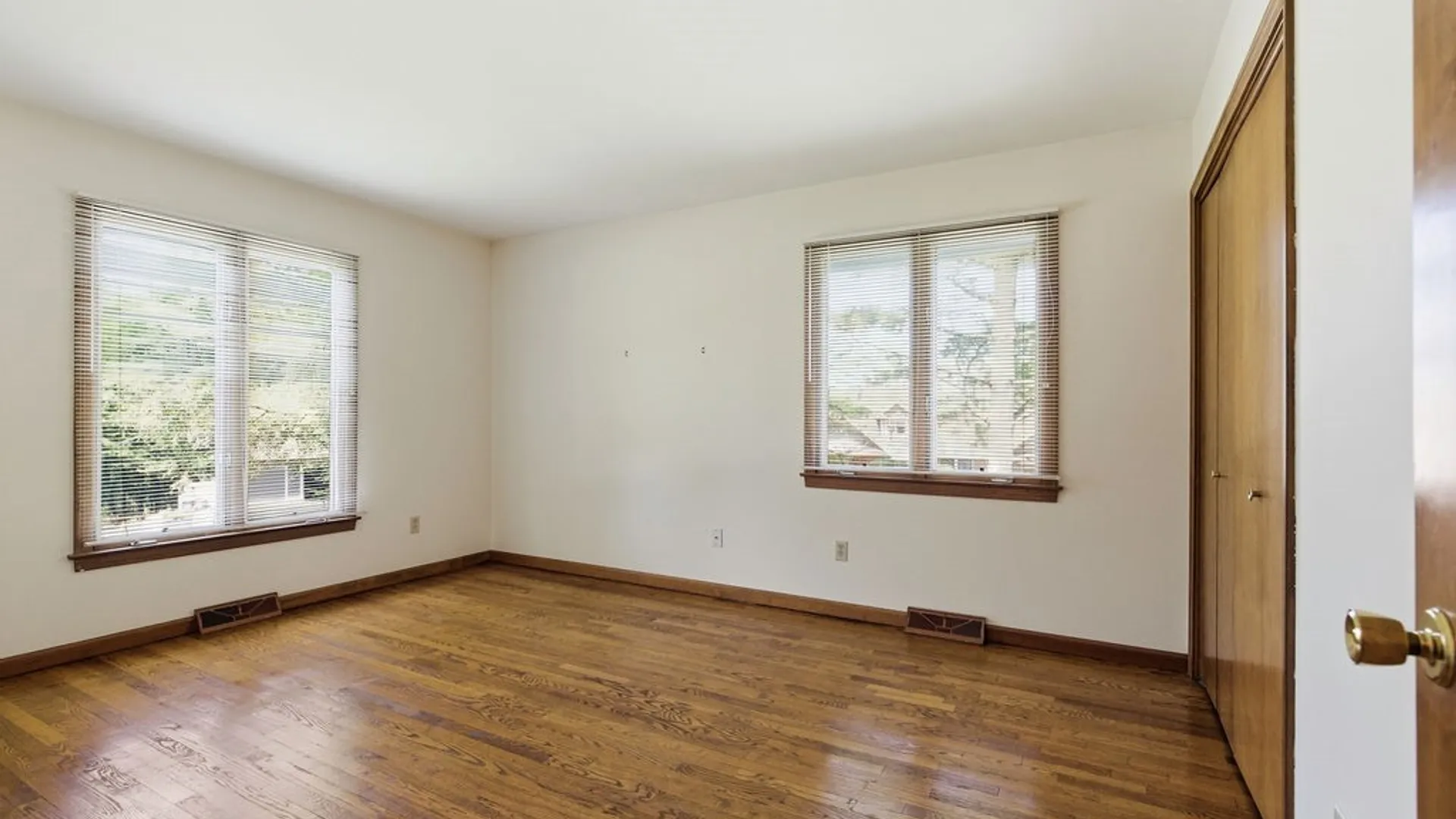 Property at 2 Woodview Terrace, Manlius, NY 13066 23