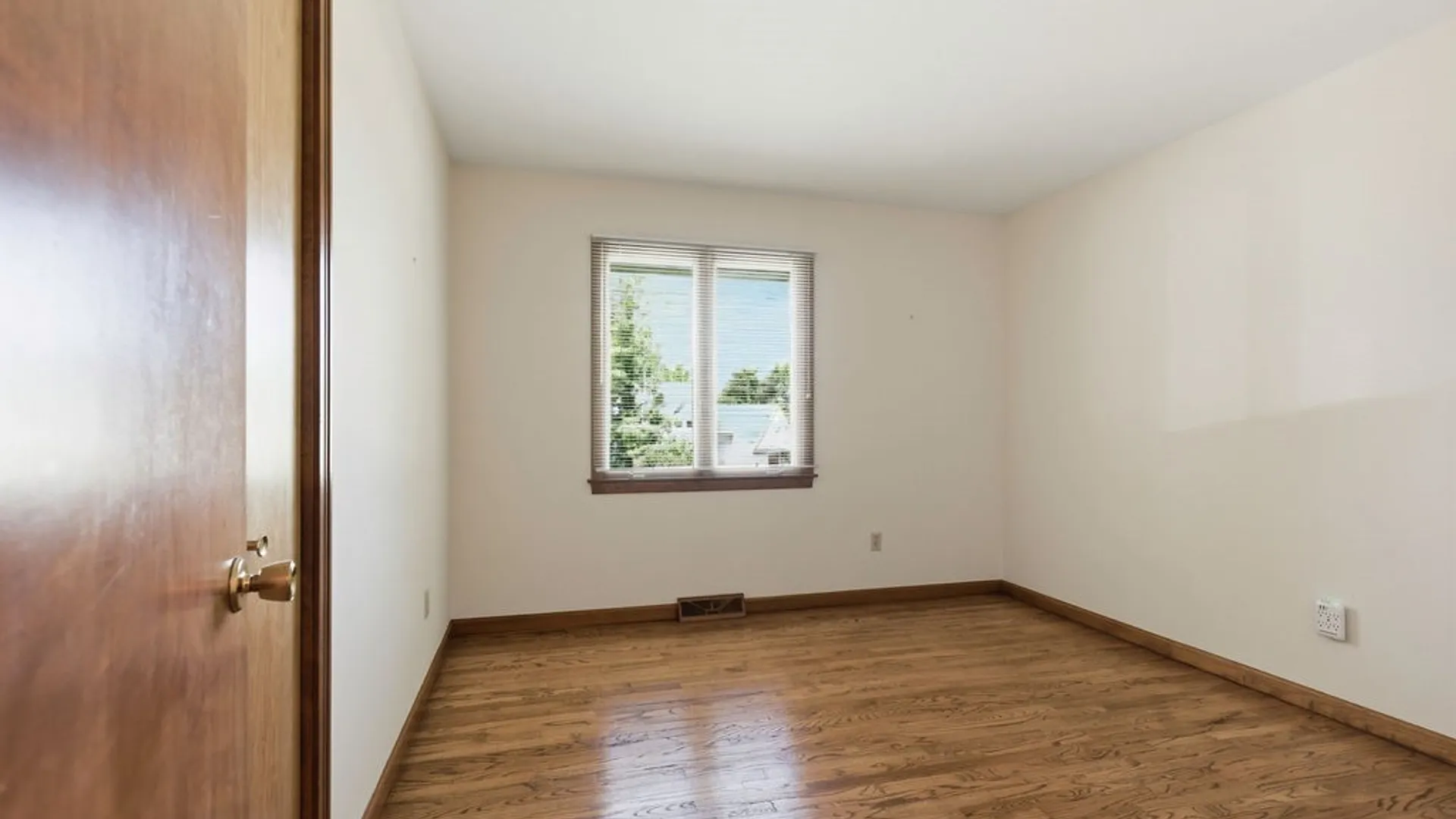 Property at 2 Woodview Terrace, Manlius, NY 13066 26