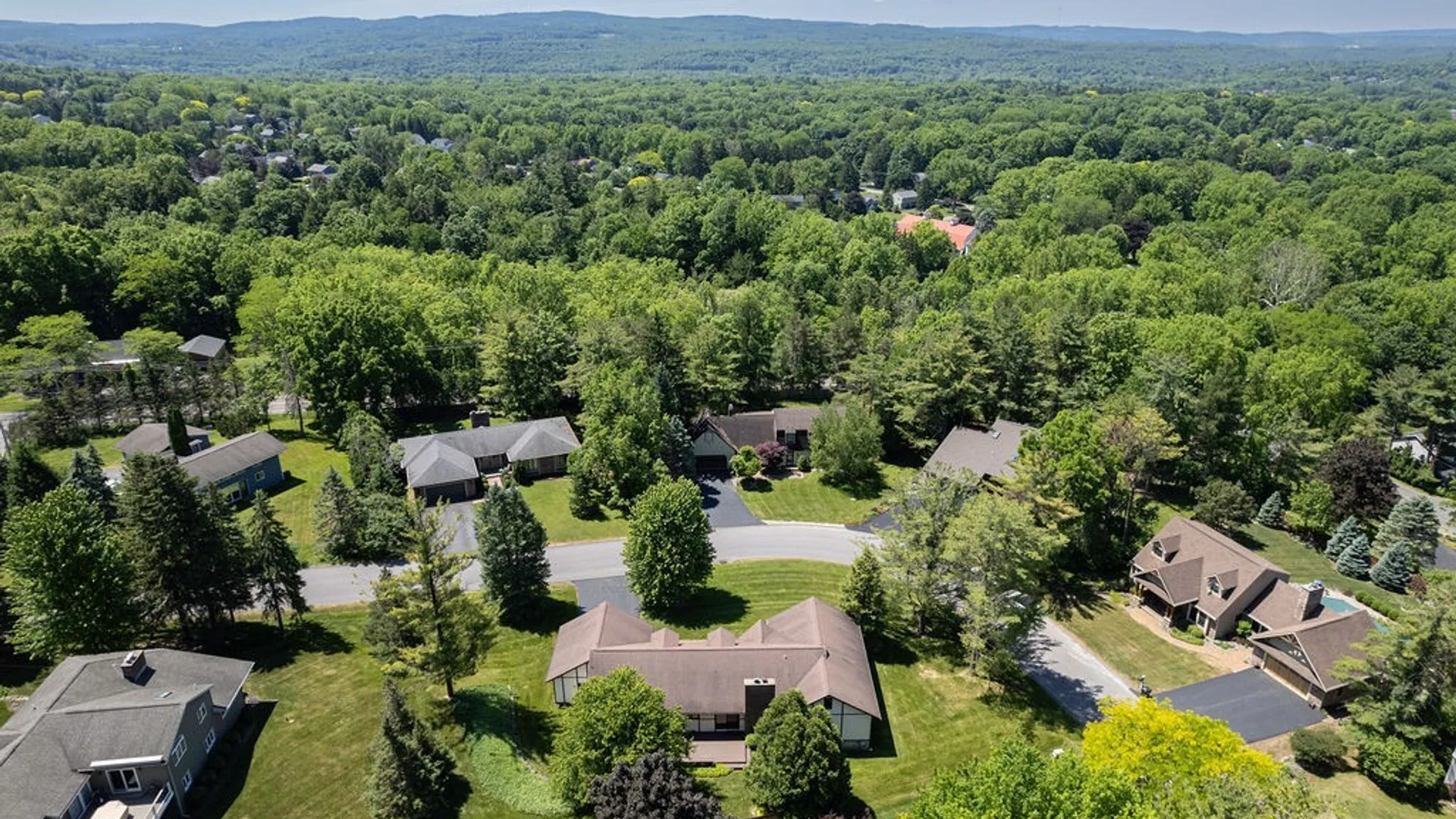 Property at 2 Woodview Terrace, Manlius, NY 13066 44