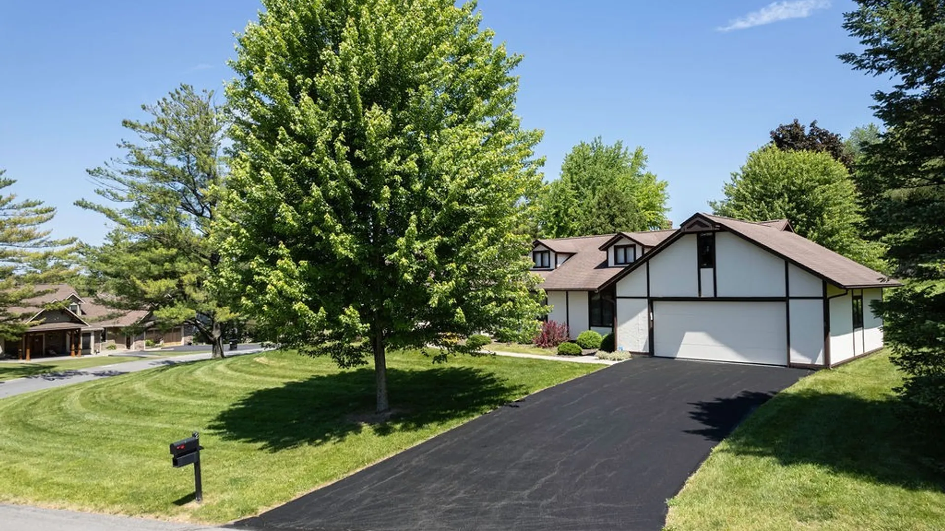 Property at 2 Woodview Terrace, Manlius, NY 13066 49