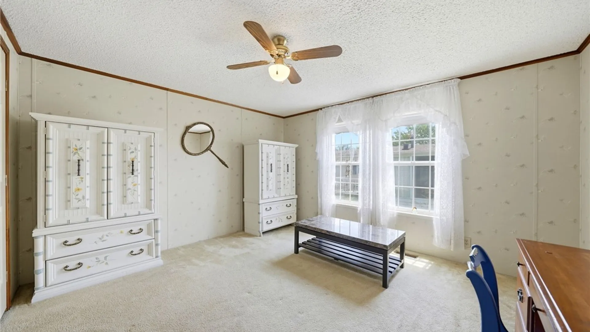 Property at 22 Cypress Road, Cheektowaga, NY 14227 13