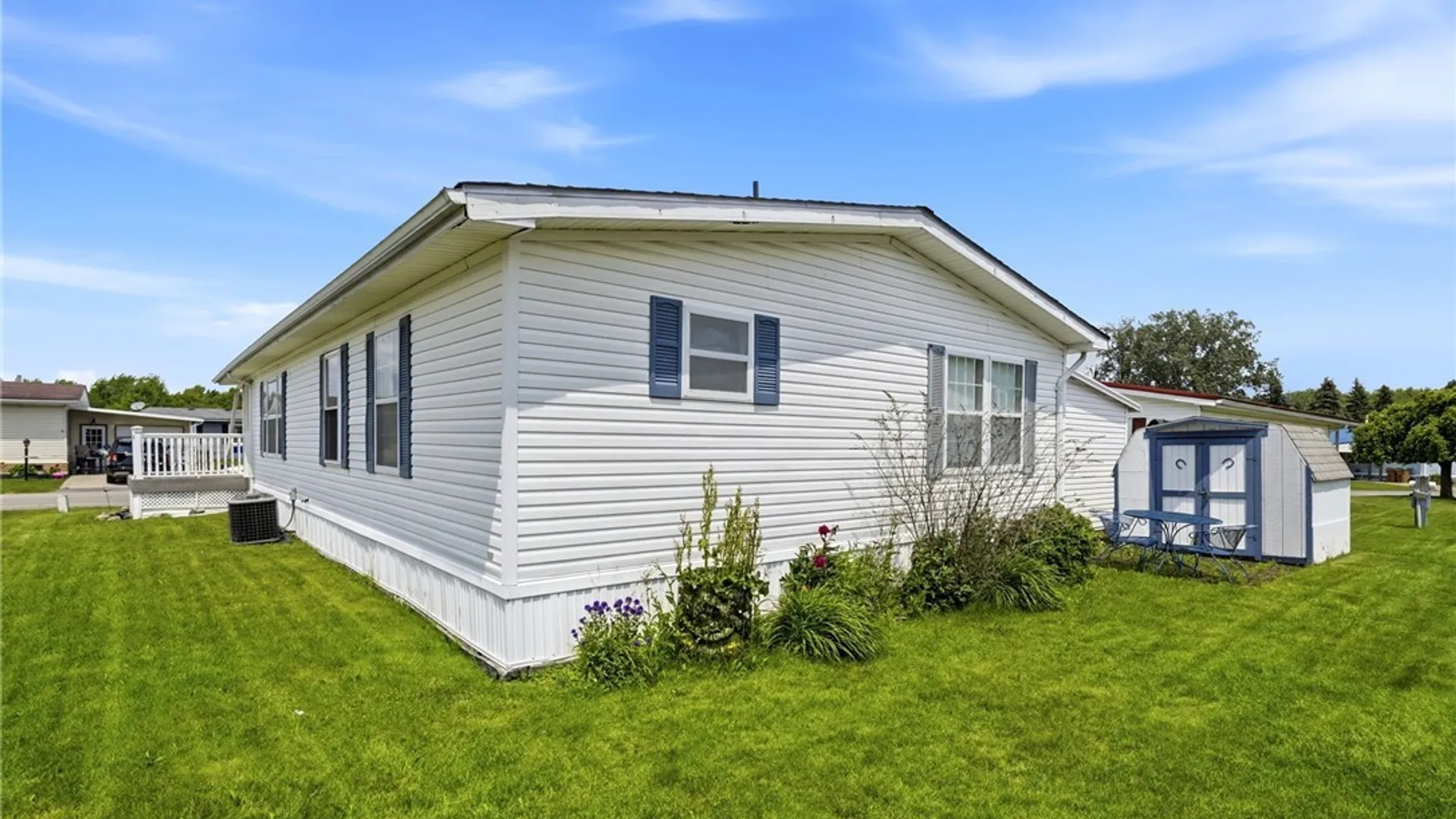 Property at 22 Cypress Road, Cheektowaga, NY 14227 28