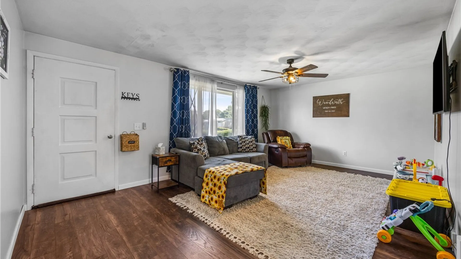 Property at 293 Sharon Drive, Greece, NY 14626 4