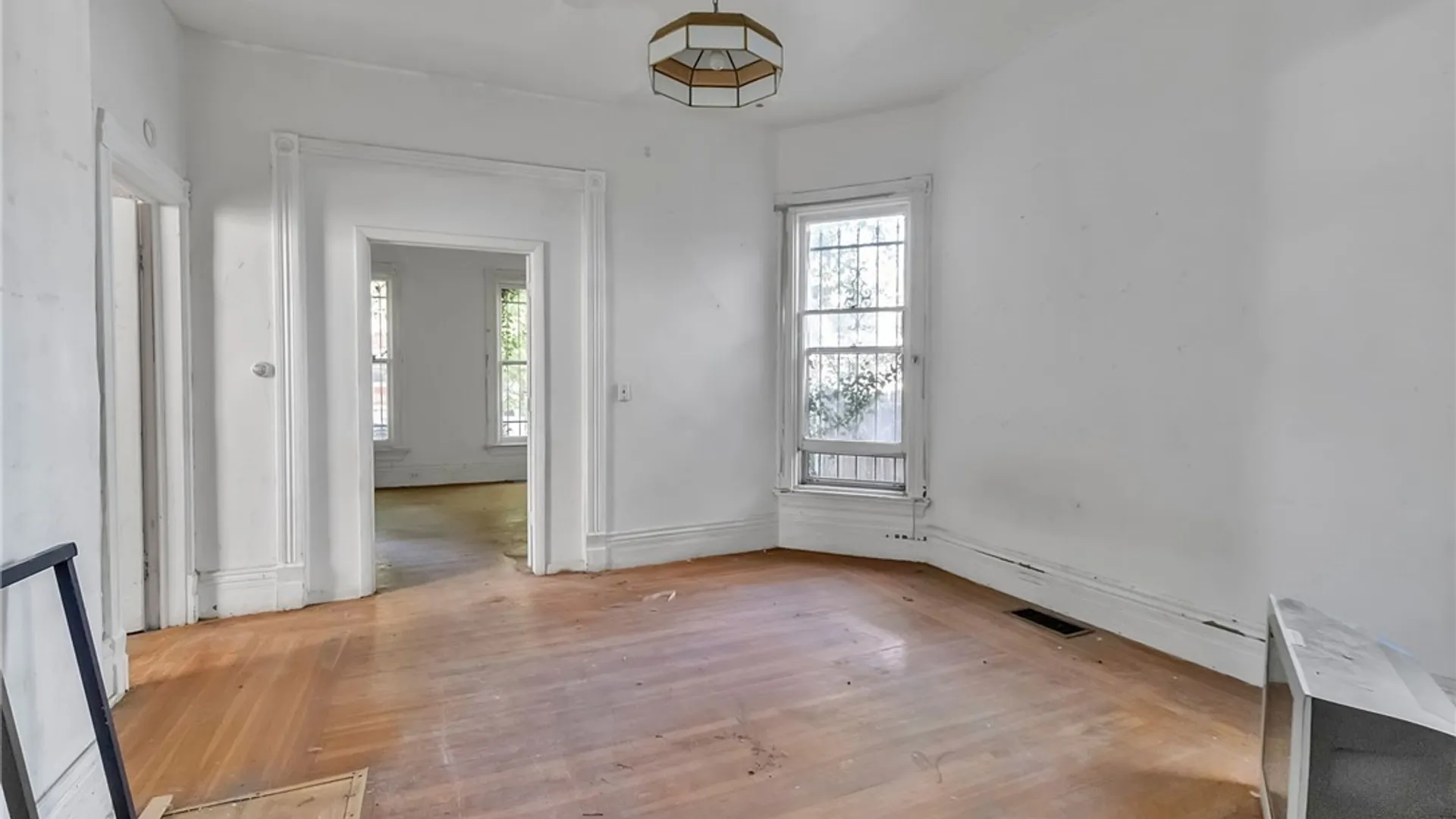 Property at 162 Normal Avenue, Buffalo, NY 14213 12