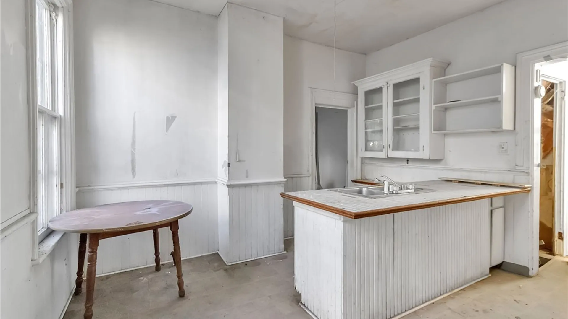 Property at 162 Normal Avenue, Buffalo, NY 14213 15