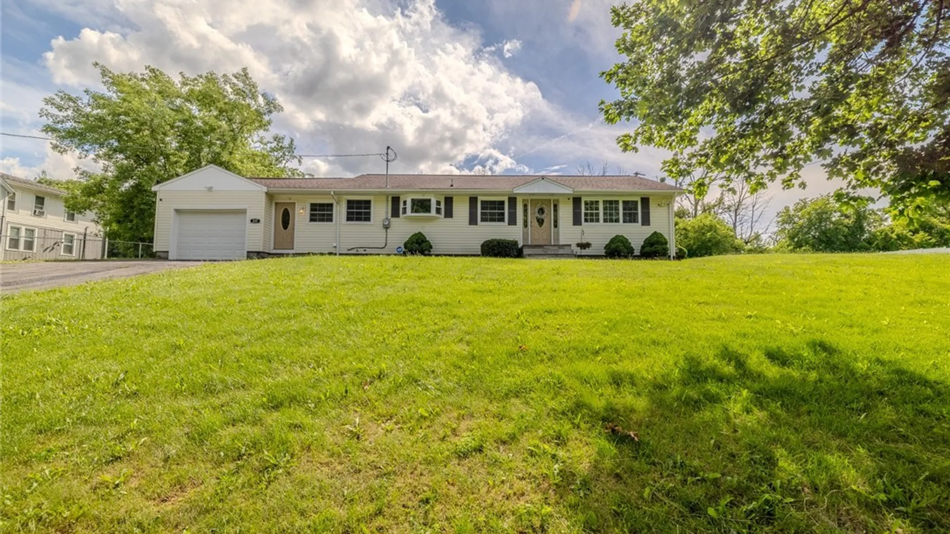 Property at 237 Valley Drive, Elbridge, NY 13060 2