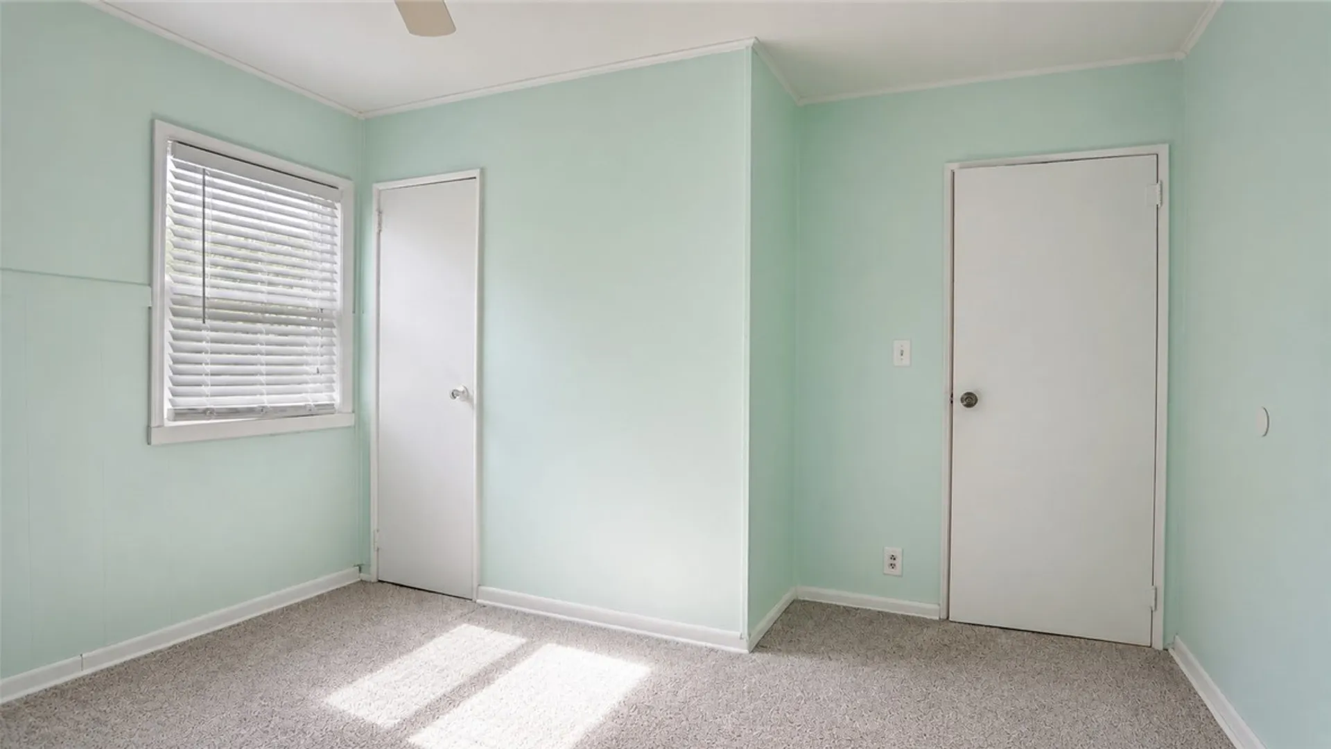 Property at 14 Seneca Manor Dr Drive, Seneca Falls, NY 13148 17