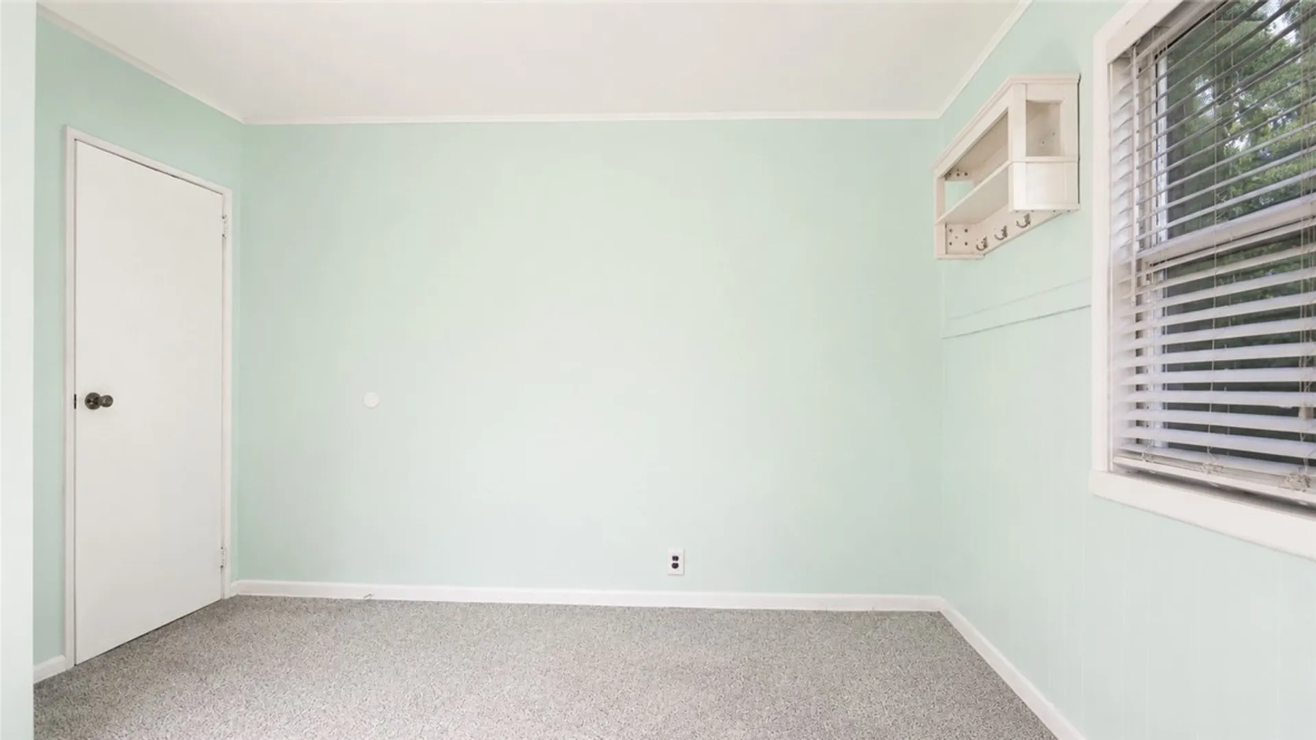 Property at 14 Seneca Manor Dr Drive, Seneca Falls, NY 13148 18