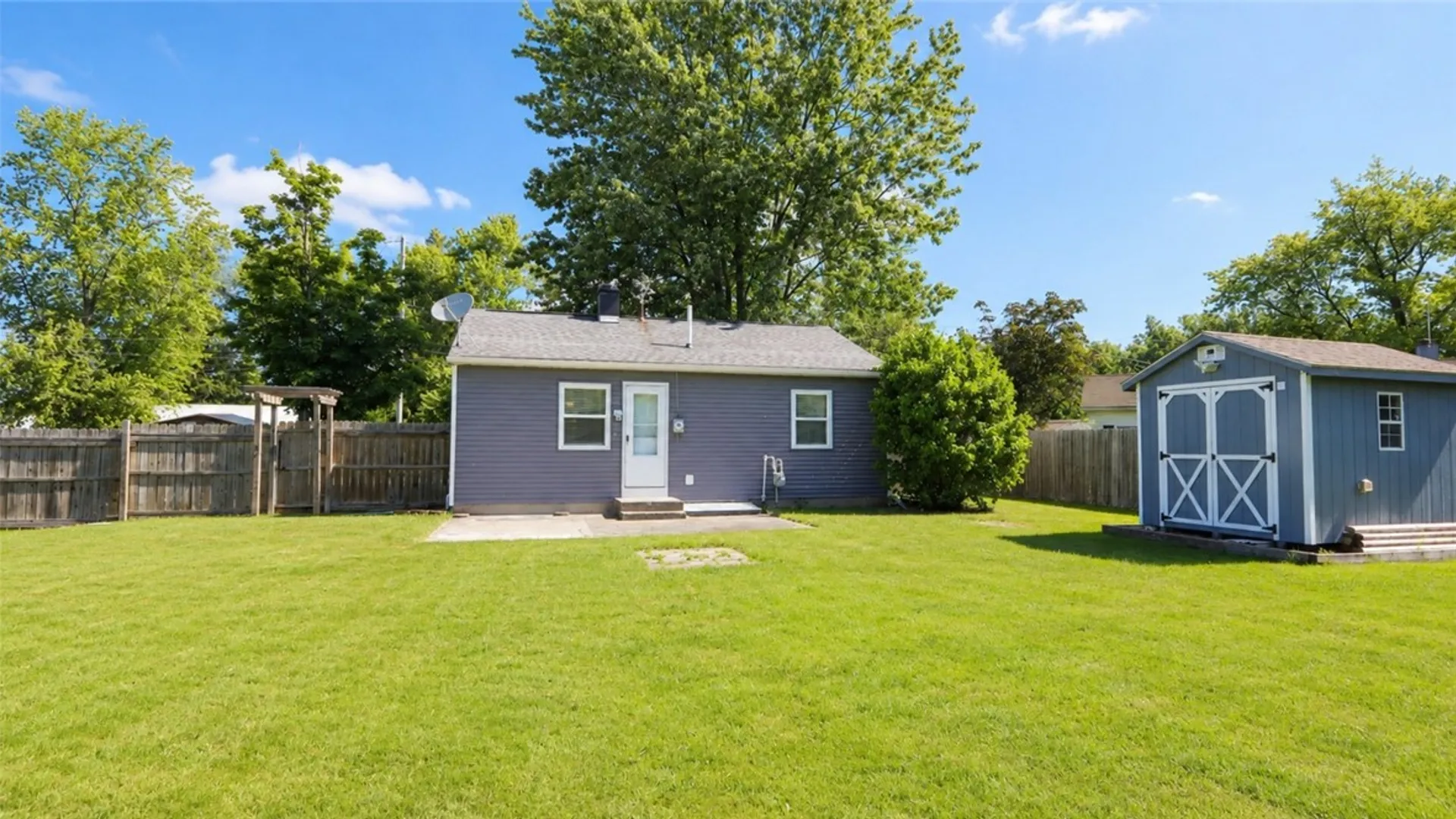 Property at 14 Seneca Manor Dr Drive, Seneca Falls, NY 13148 27