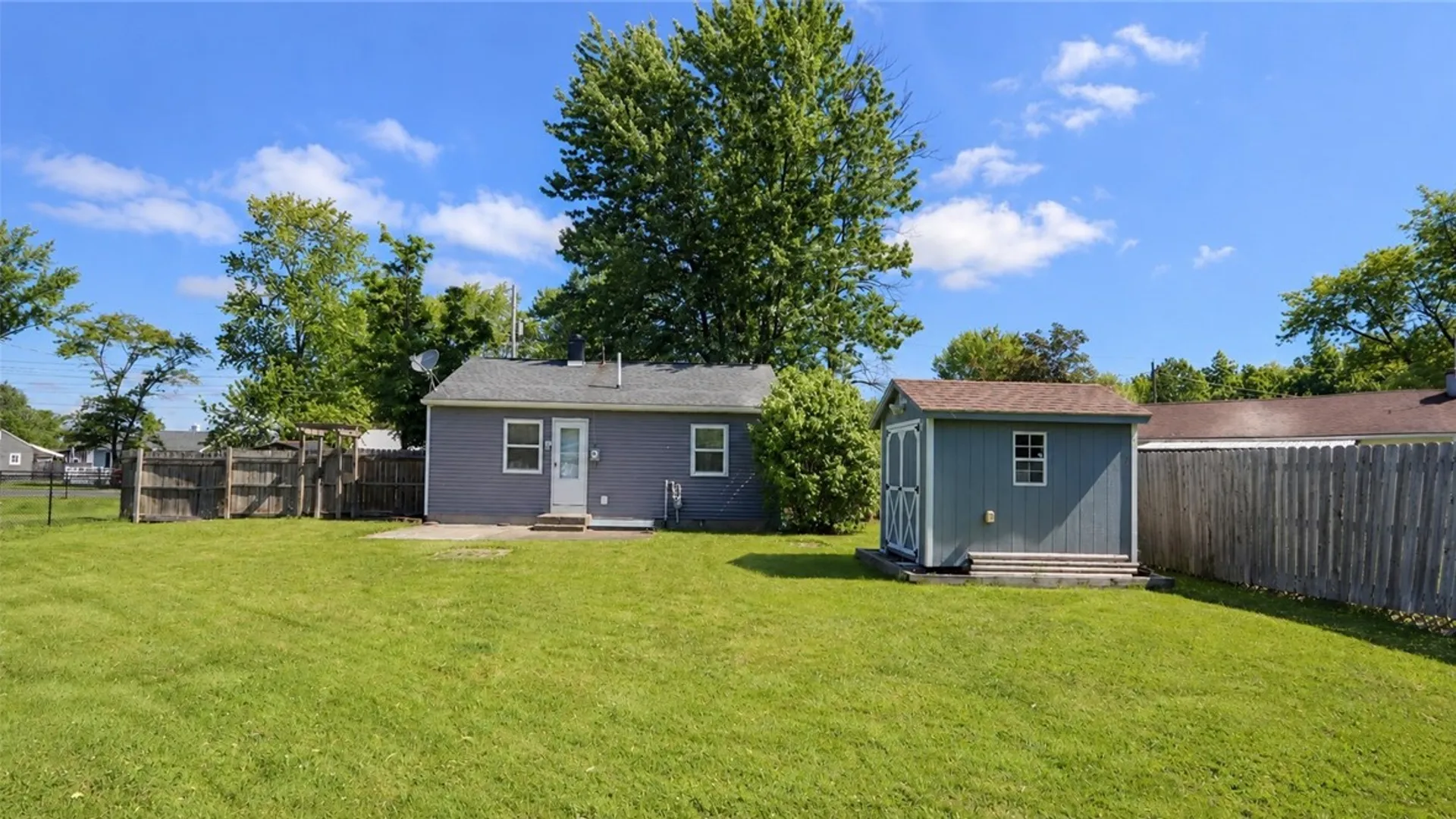 Property at 14 Seneca Manor Dr Drive, Seneca Falls, NY 13148 28