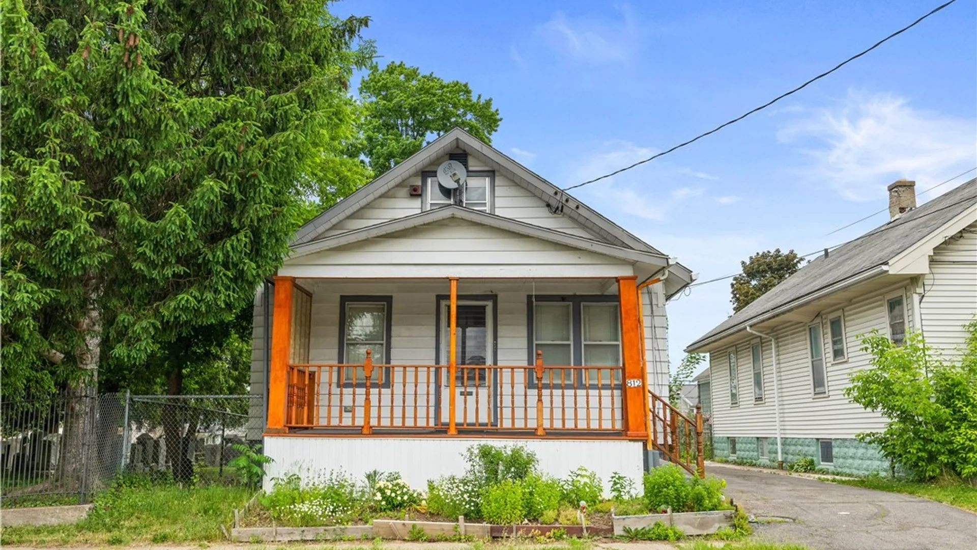 Property at 812 Watson Place, Utica, NY 13502 2