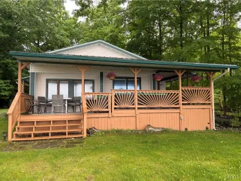 100 Lock Haven Beach Road, Scriba, NY 13126