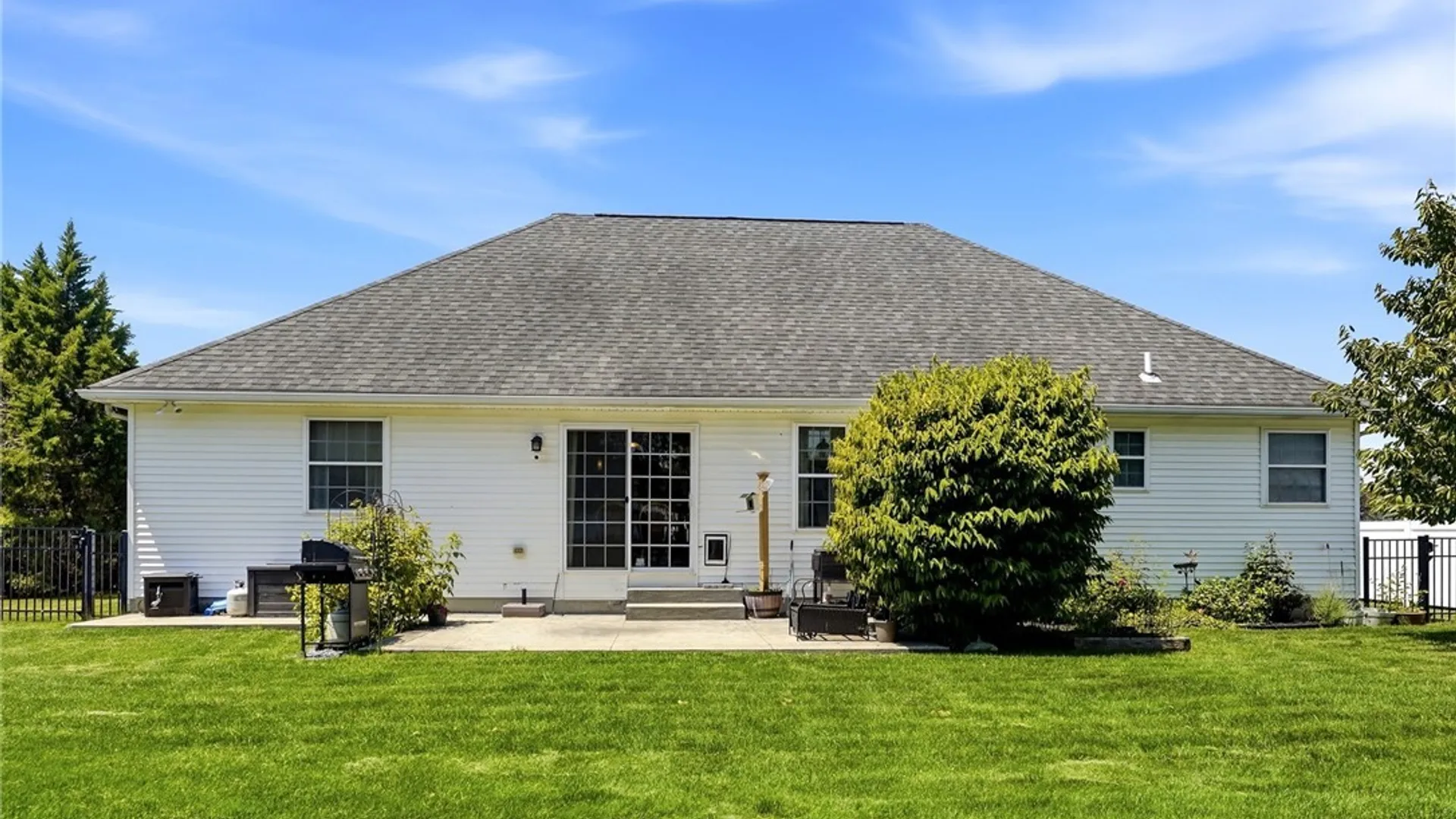 Property at 7041 Rock Dove Lane, Wheatfield, NY 14304 45