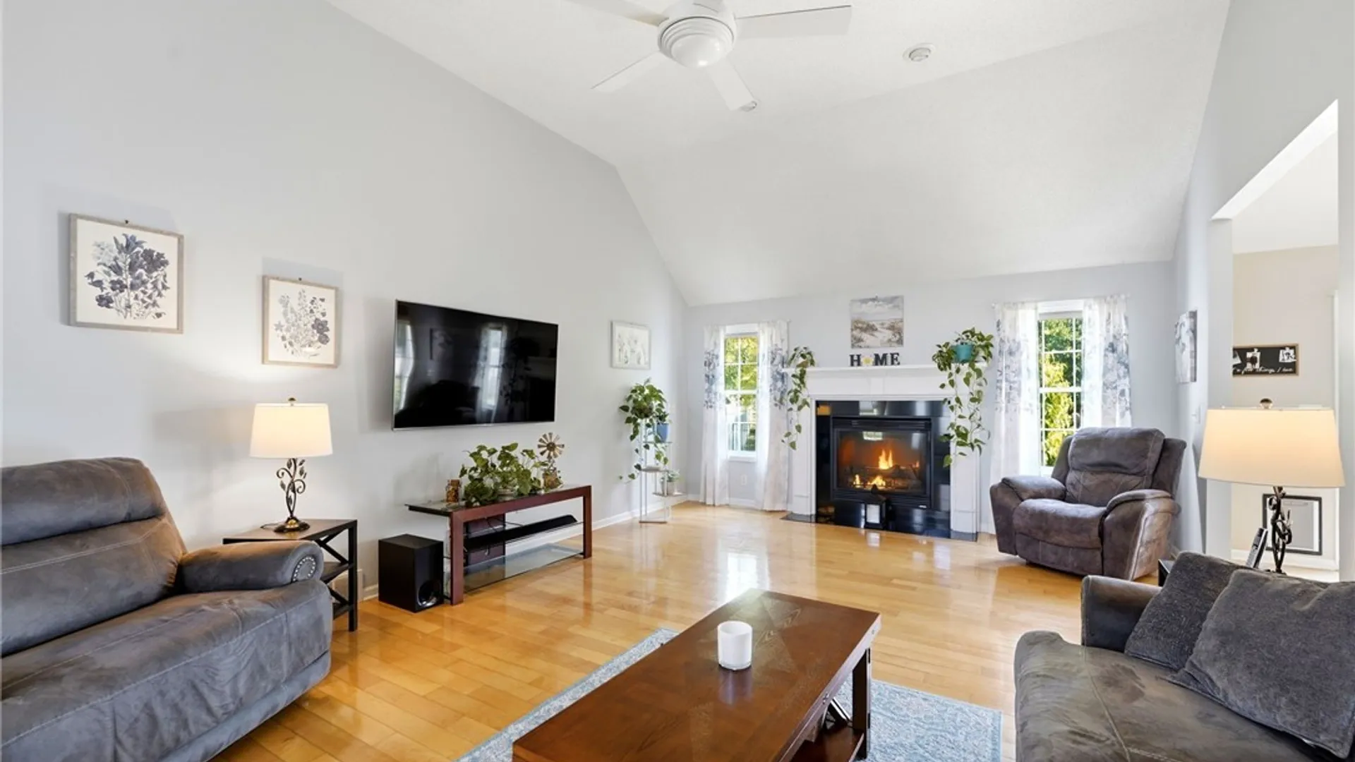 Property at 7041 Rock Dove Lane, Wheatfield, NY 14304 7