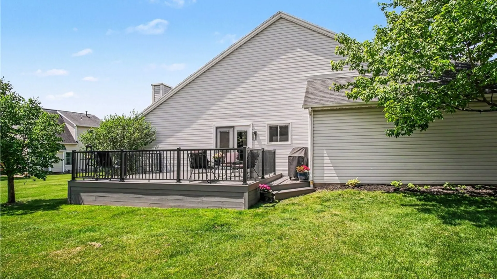 Property at 16 Daisy Lane, Chili, NY 14514 25