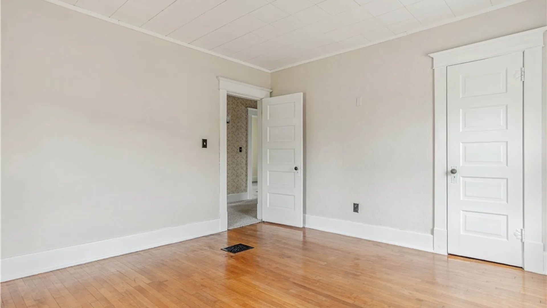 Property at 337 Flower Avenue, Watertown City, NY 13601 29