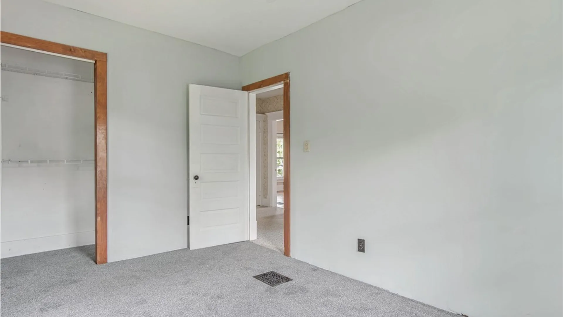 Property at 337 Flower Avenue, Watertown City, NY 13601 31