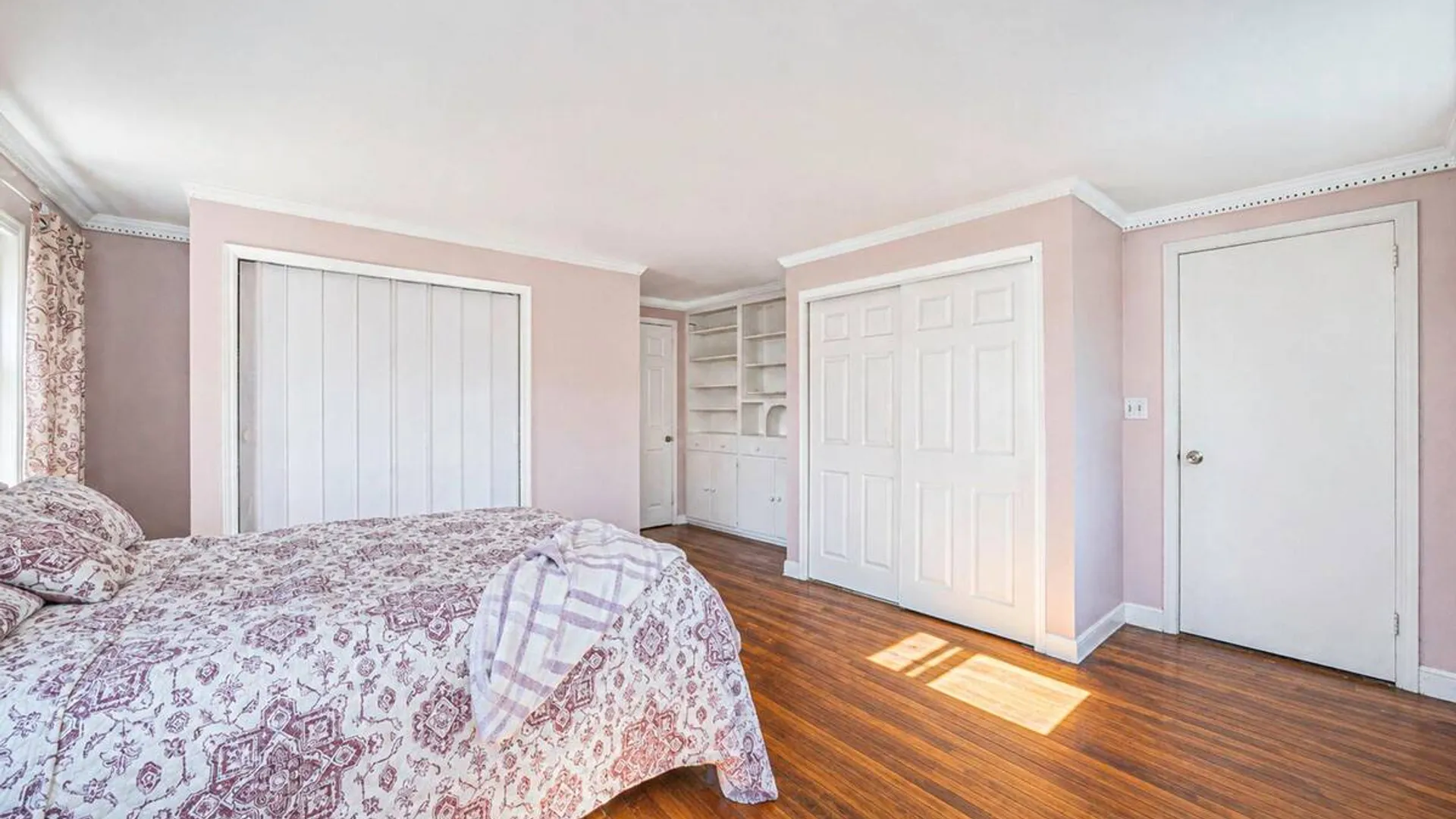 Property at 136 1st Street, Brentwood, NY 11717 17