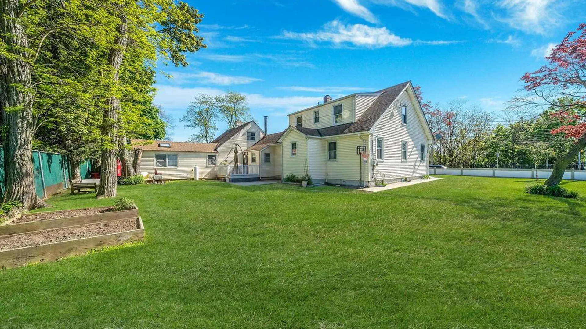 Property at 136 1st Street, Brentwood, NY 11717 6
