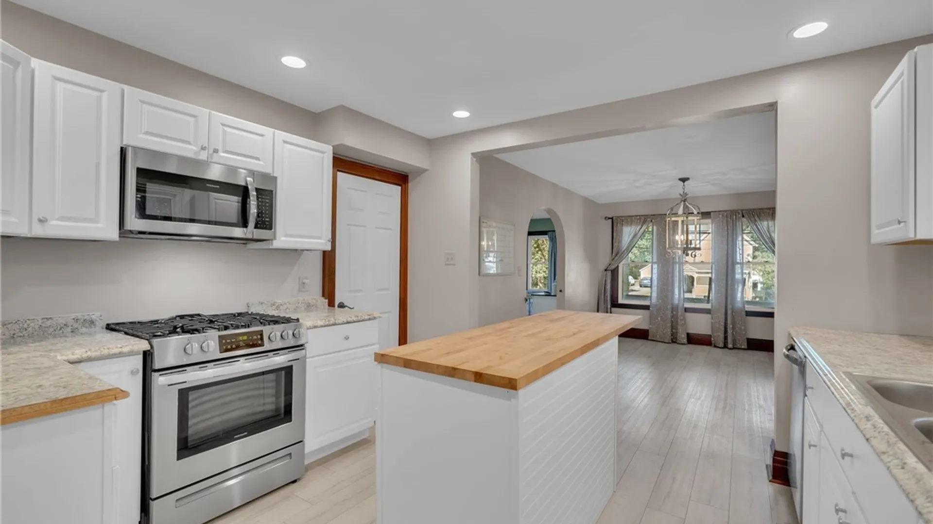 Property at 254 State Street, Batavia City, NY 14020 15