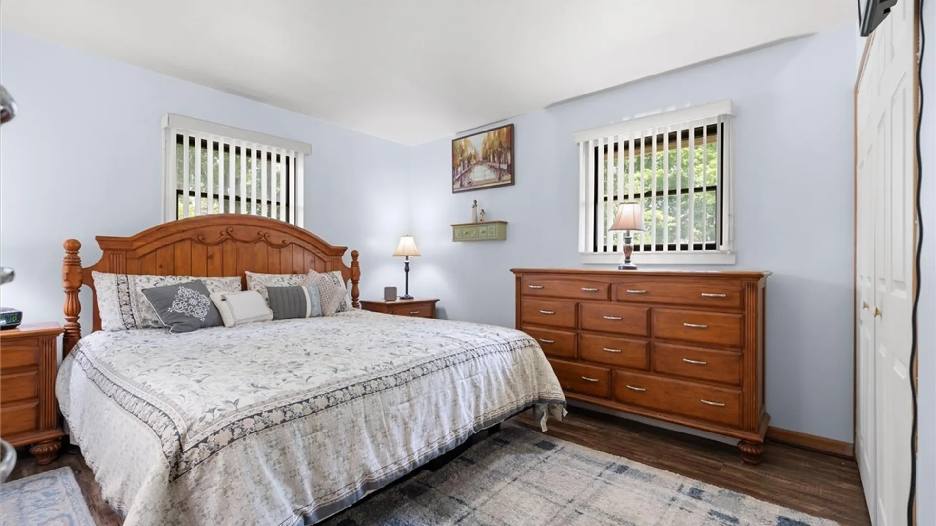 Property at 132 Barclay Road, Camillus, NY 13031 14