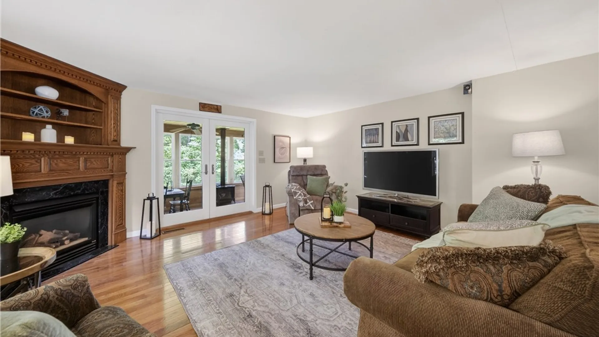 Property at 26 Apple Tree Lane, Clay, NY 13090 21