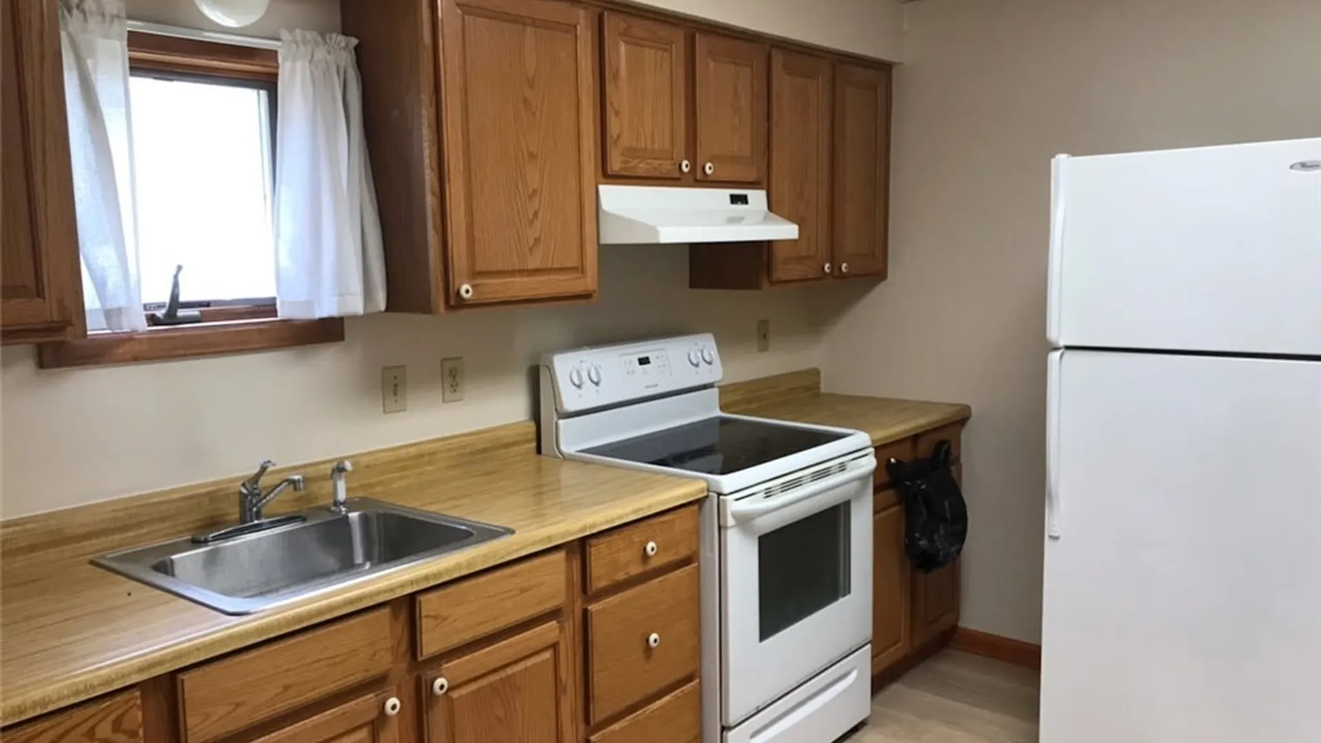 Property at 36 Grant Street, North Tonawanda, NY 14120 5