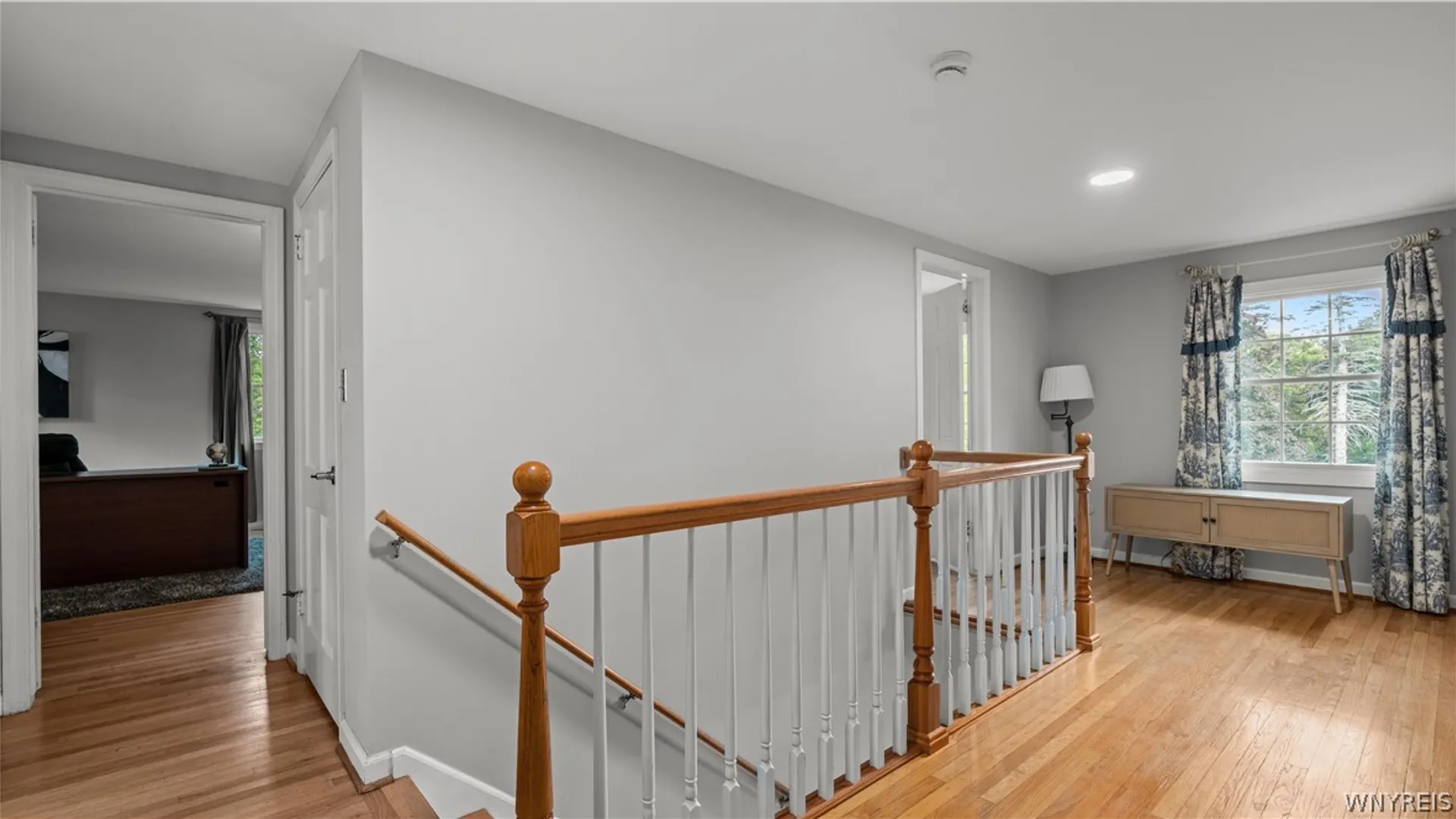 Property at 6 Stonehenge Court, Orchard Park, NY 14127 27